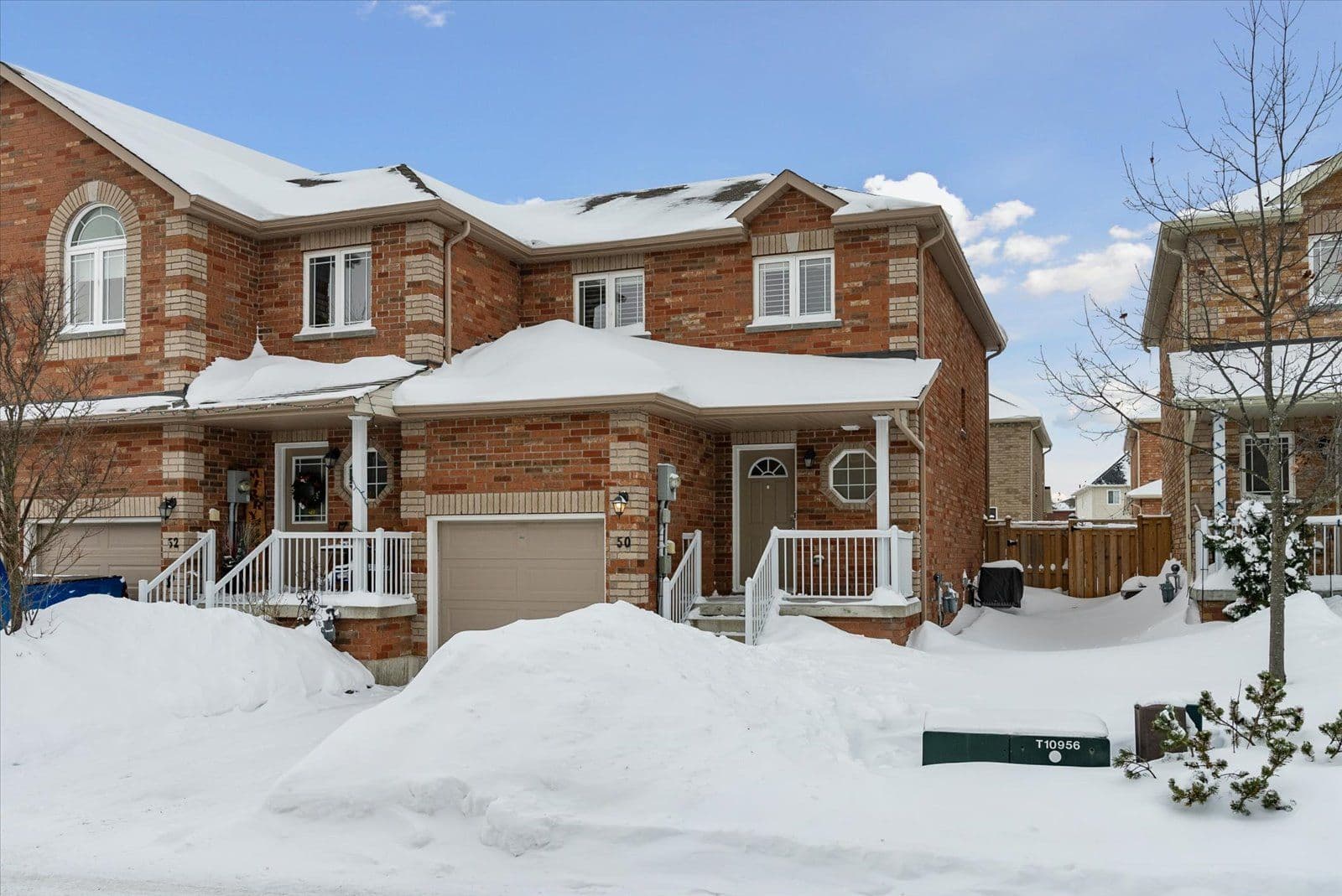 50 Southwoods Crescent 70, Barrie, ON L4N 9P8