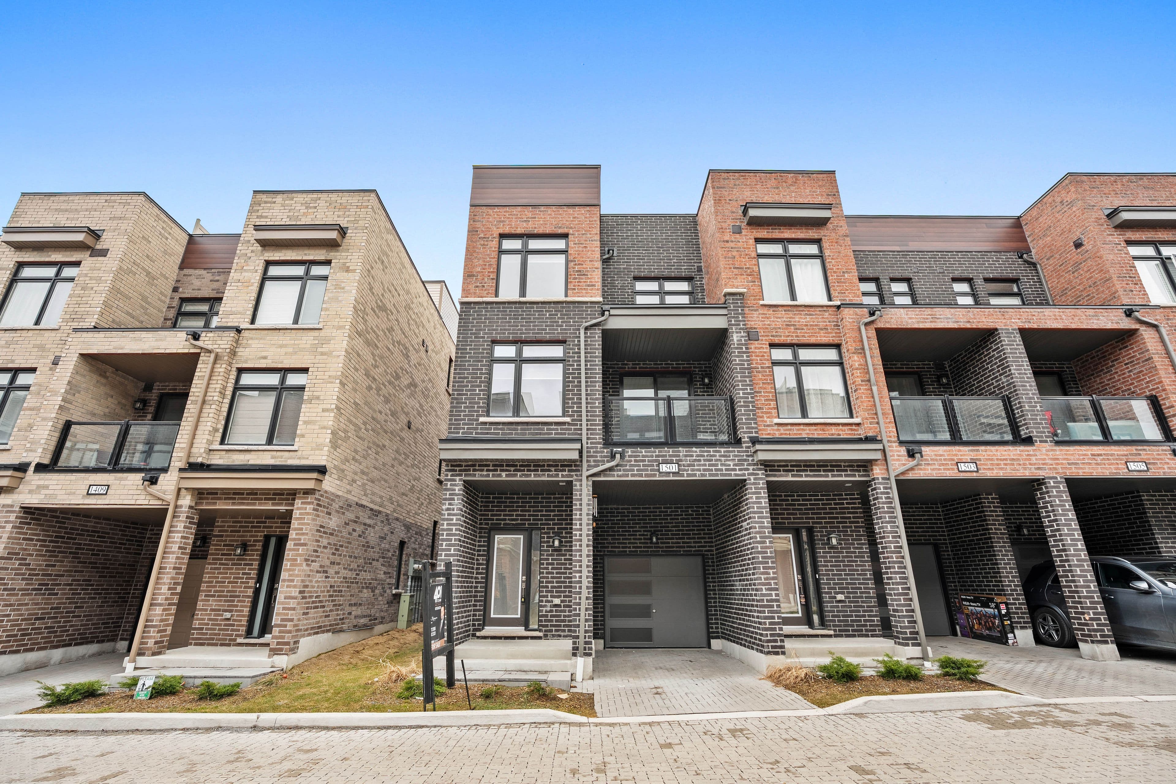 1865 Pickering Parkway 1501, Pickering, ON L1V 0H2