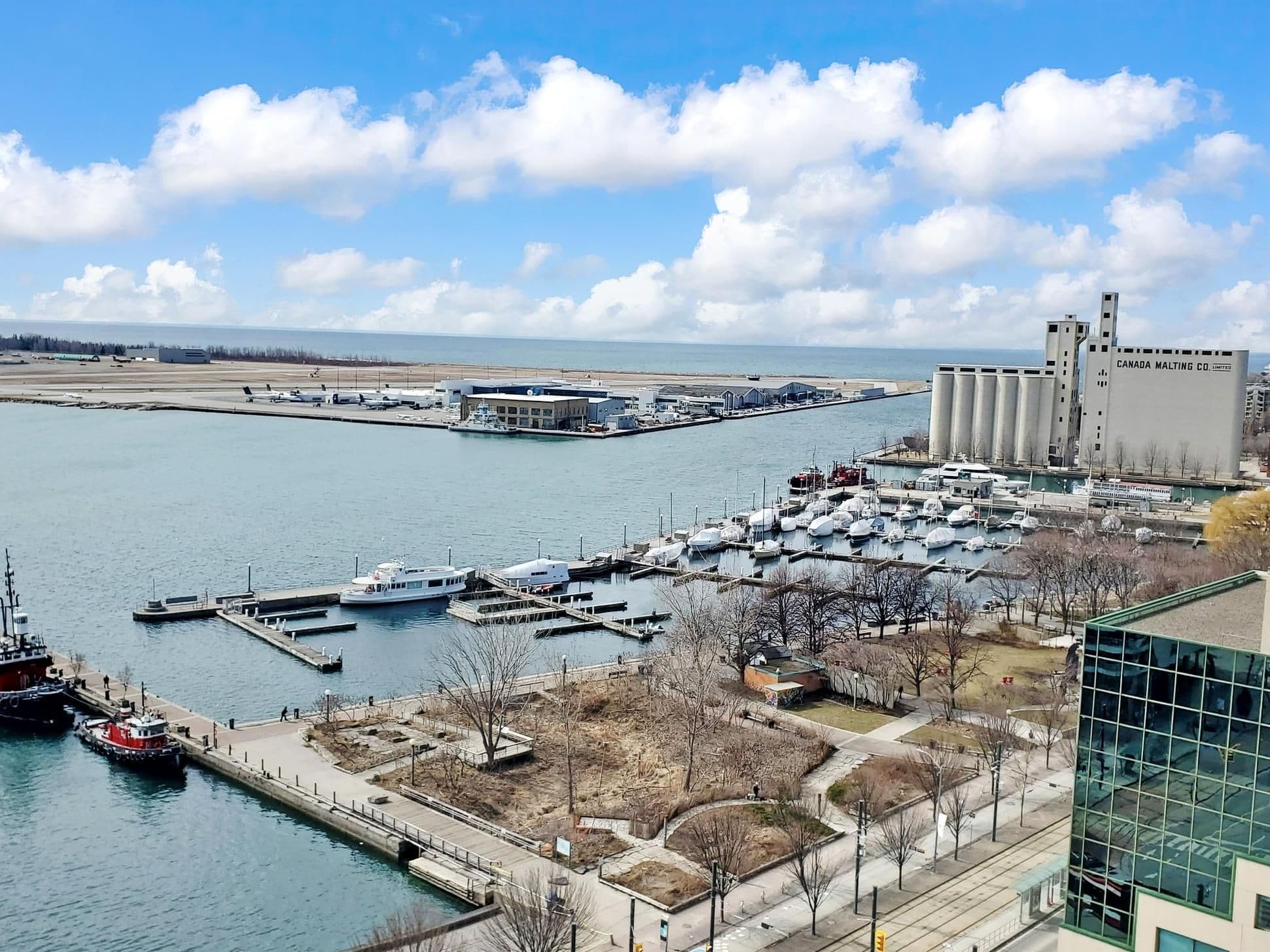 410 Queens Quay W LPH01, Toronto C01, ON M5V 3T1