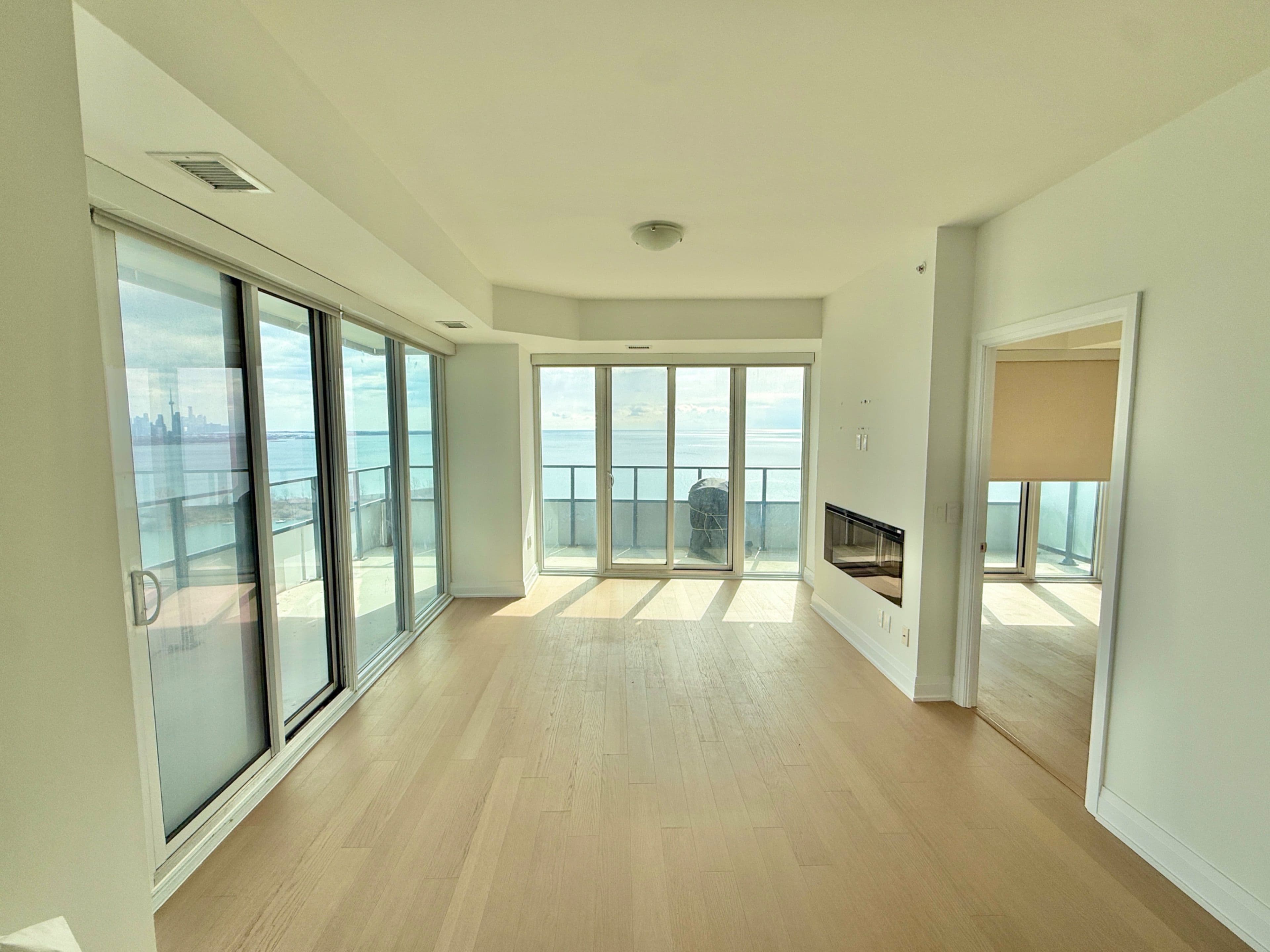 20 Shore Breeze Drive 2307, Toronto W06, ON M8V 0C7