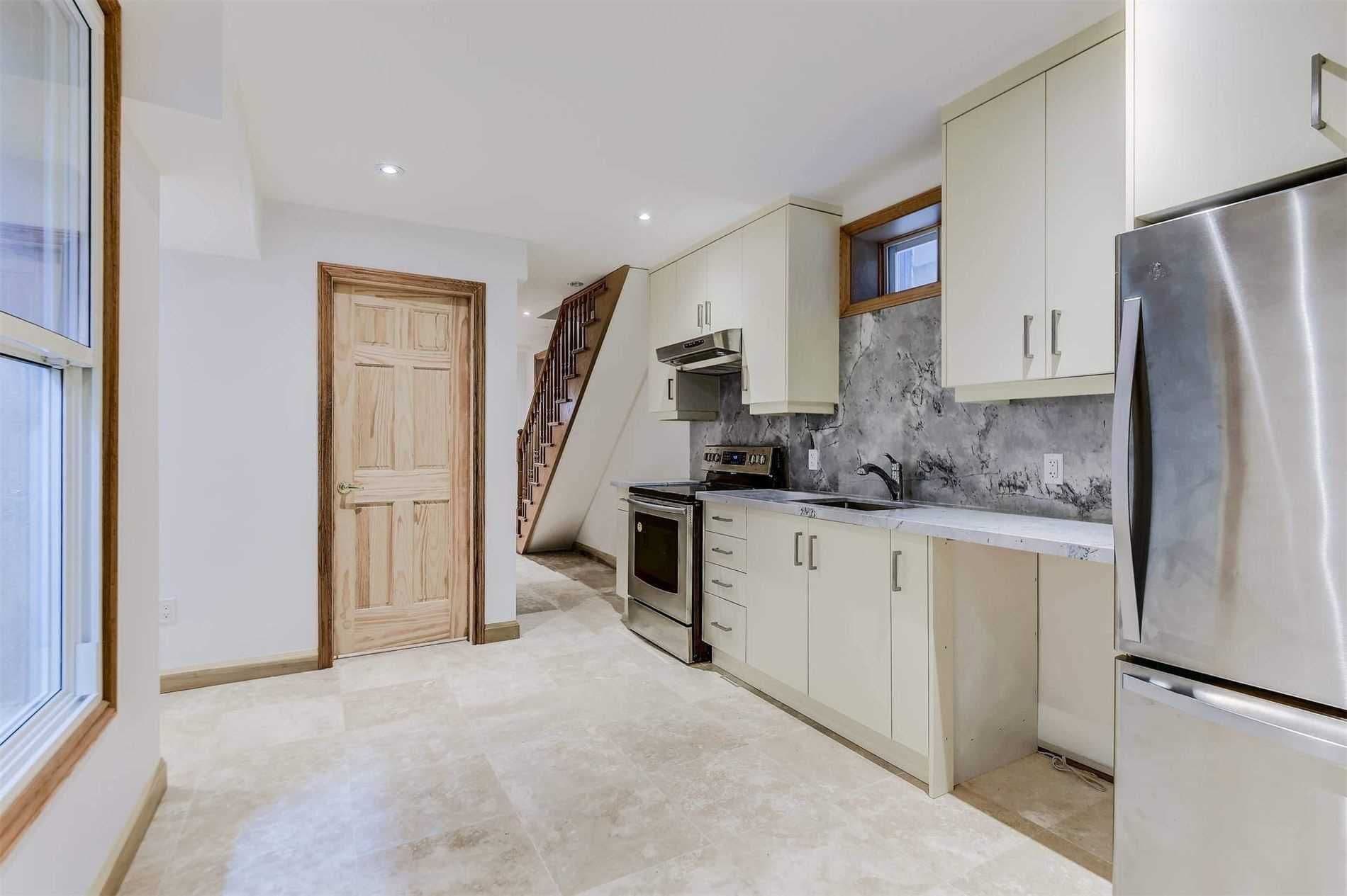 611 Ossington (Basement) Avenue E, Toronto C01, ON M6G 3T6