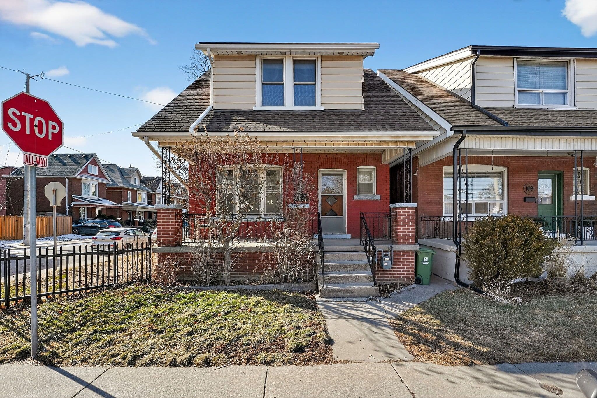 101 Lottridge Street, Hamilton, ON L8L 6V2