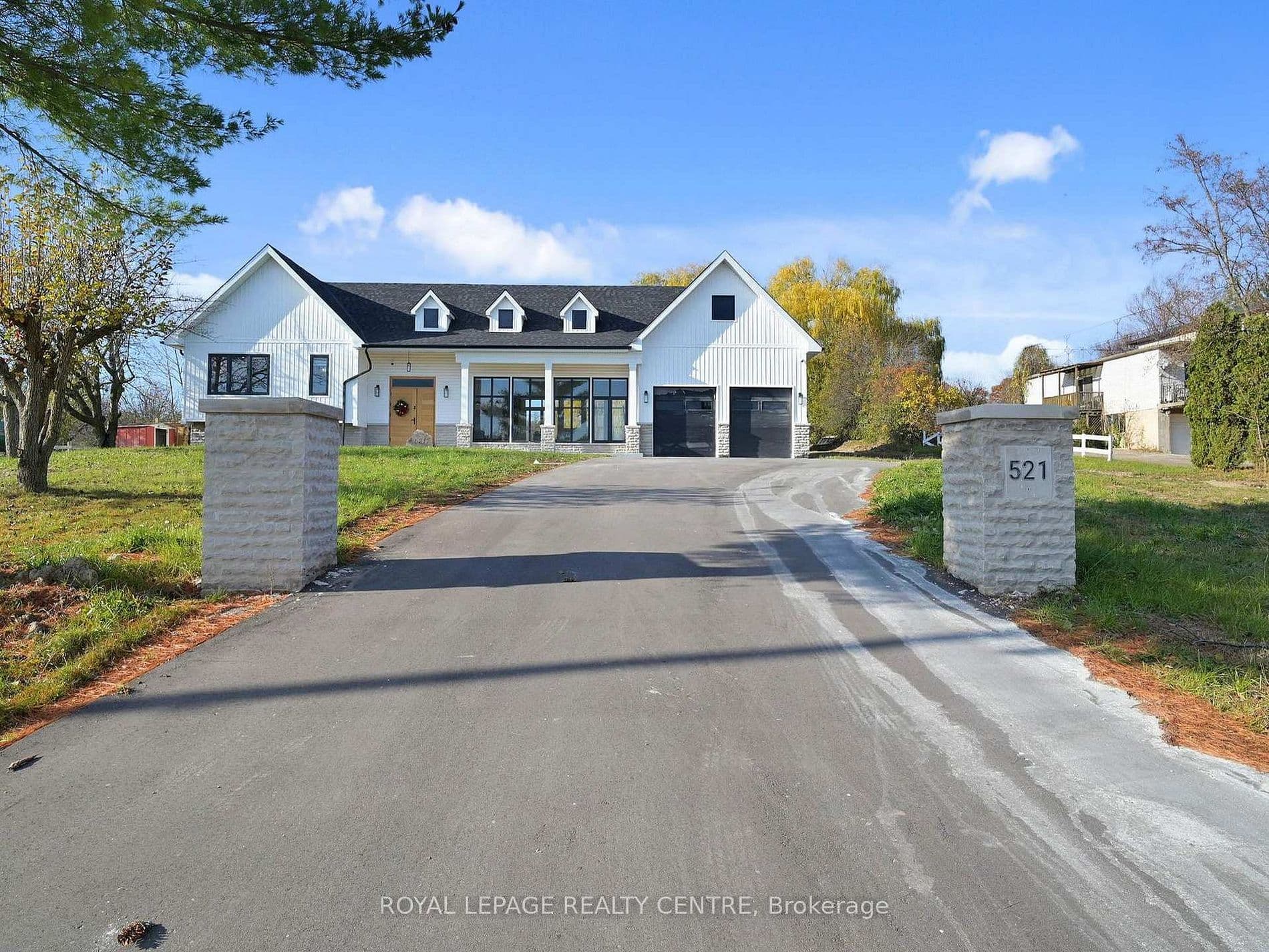 521 Old York Road, Burlington, ON L7P 4Y6