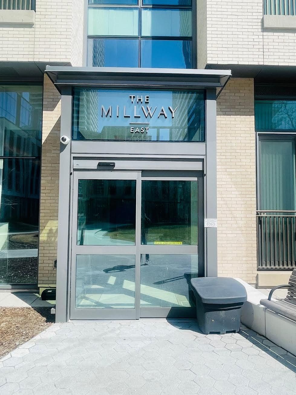 7890 Jane Street 1906, Vaughan, ON L4K 0K9