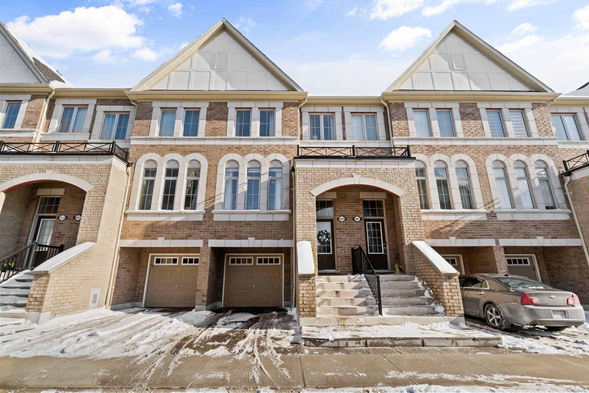 2609 Deputy Minister Path, Oshawa, ON L1L 0M7