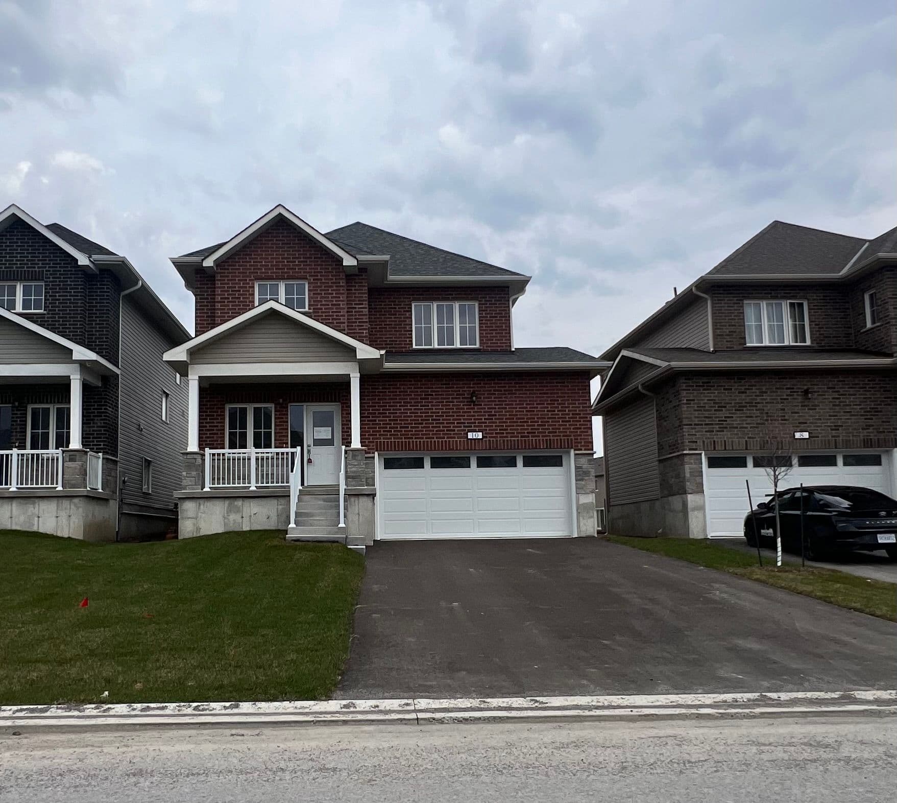 10 Bradden Crescent, Belleville, ON K8N 0T8