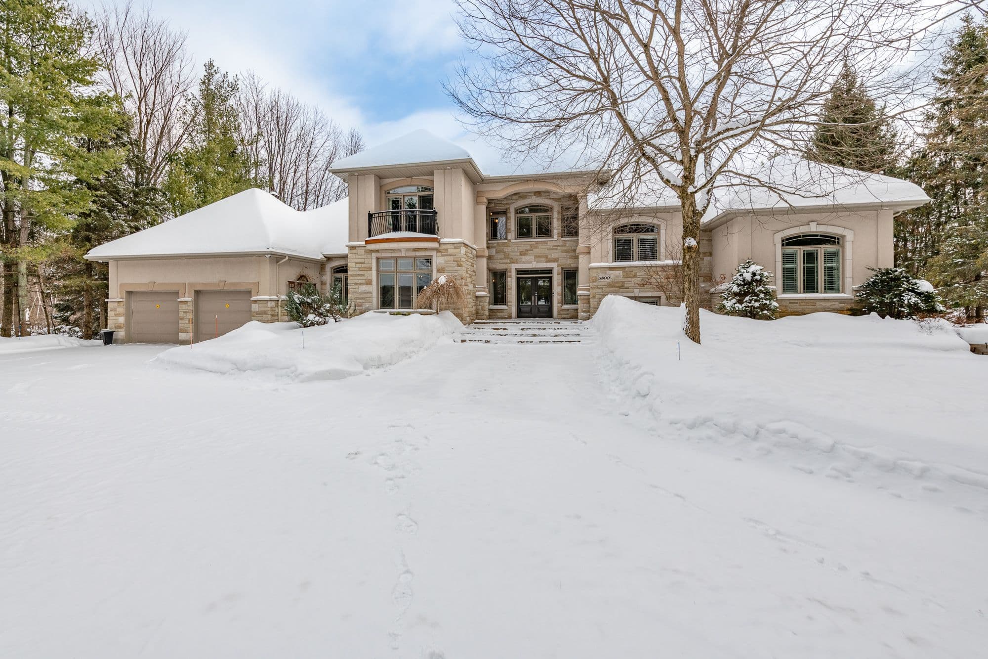 5800 Queenscourt Crescent, Manotick - Kars - Rideau Twp and Area, ON K4M 1K3