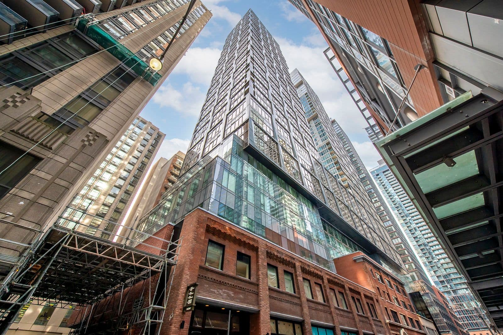 15 MERCER Street 403 (Unfurnished), Toronto C01, ON M5V 1H2