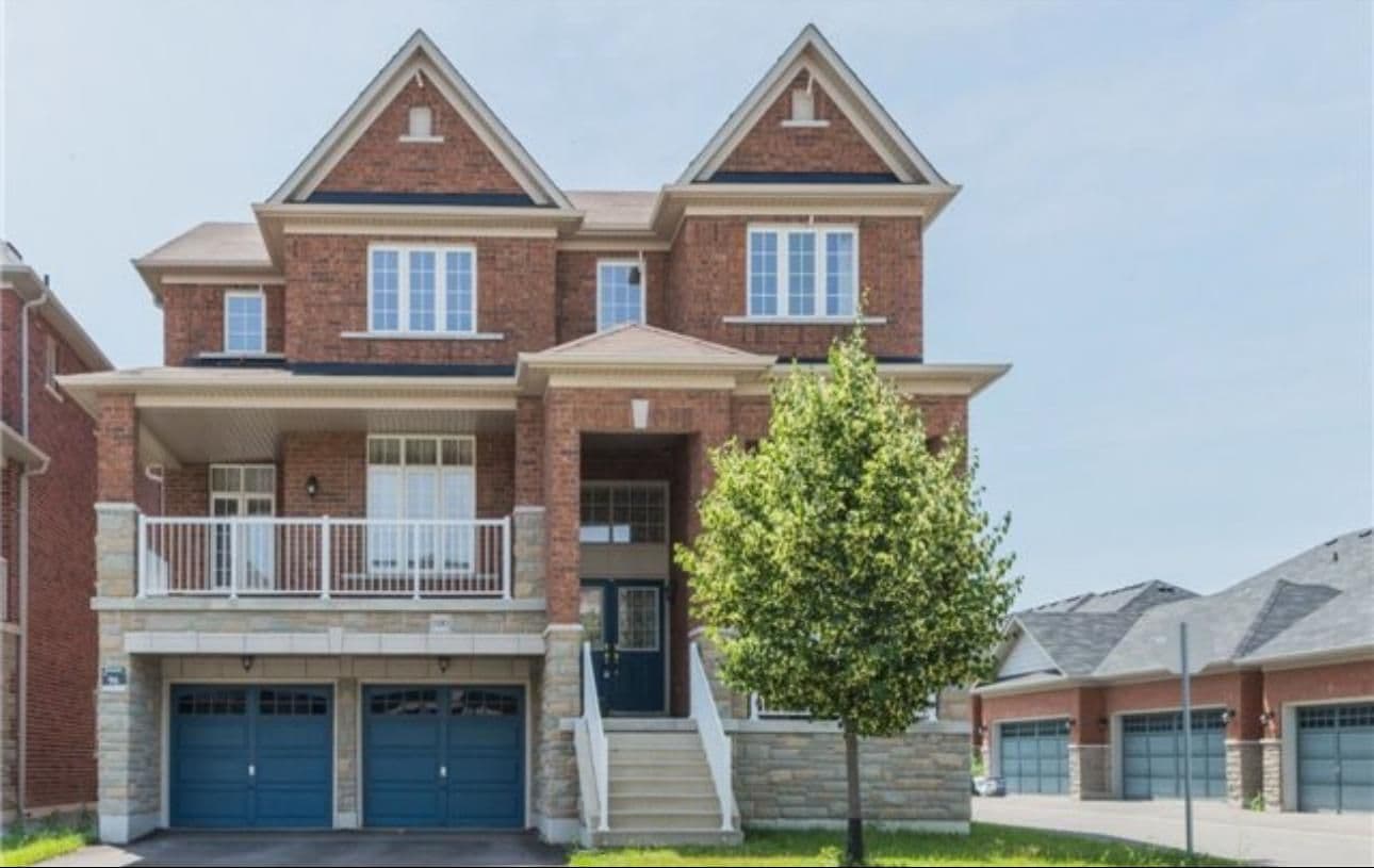 100 Fred Mclaren Boulevard, Markham, ON L6E 0L3