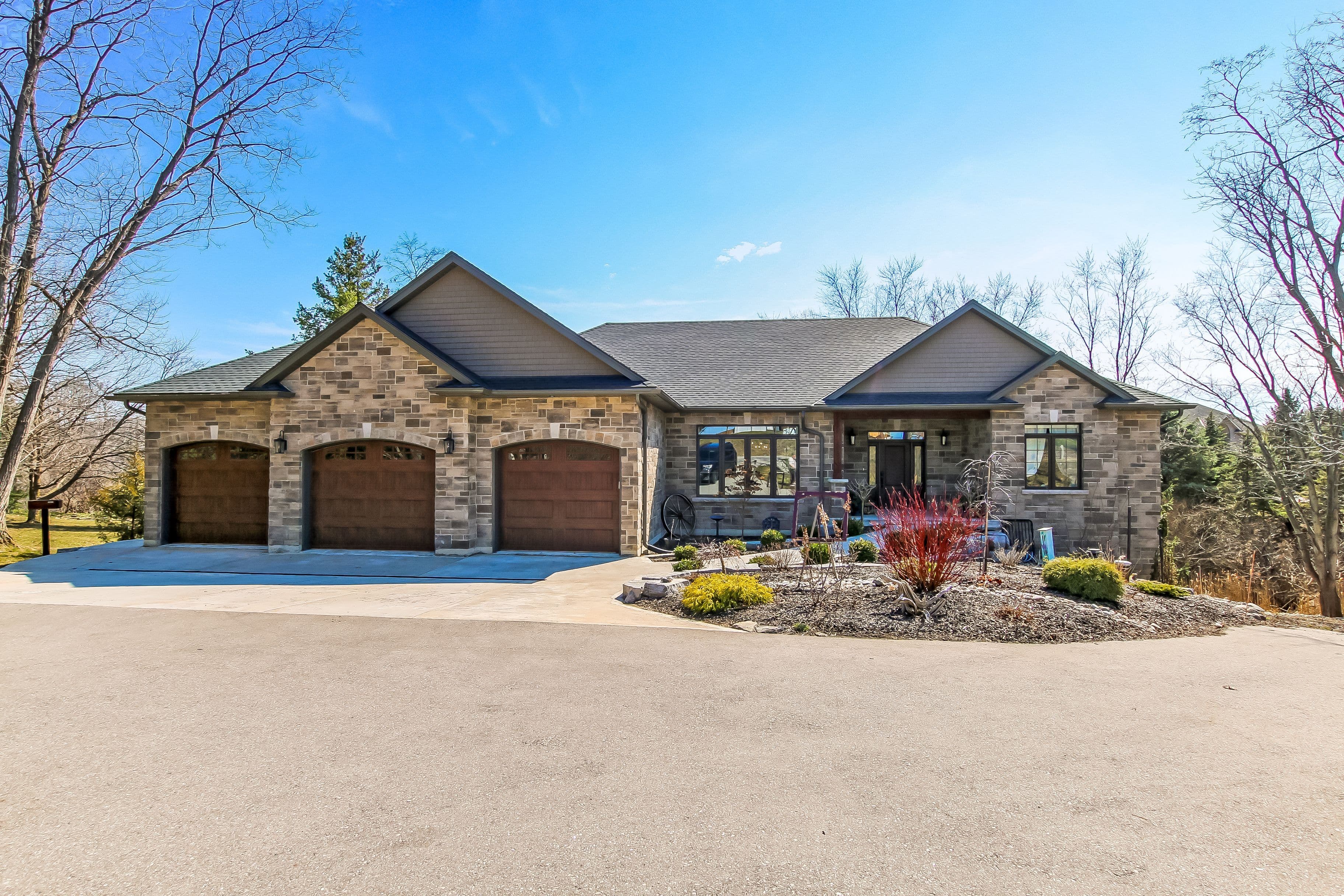 684744 Highway No 2 Highway, East Zorra-Tavistock, ON N4S 7V7