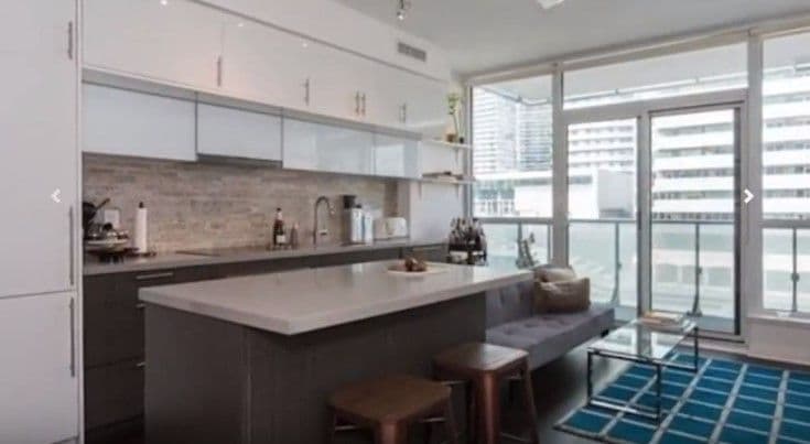 8 Mercer Street 201, Toronto C01, ON M5V 0C4