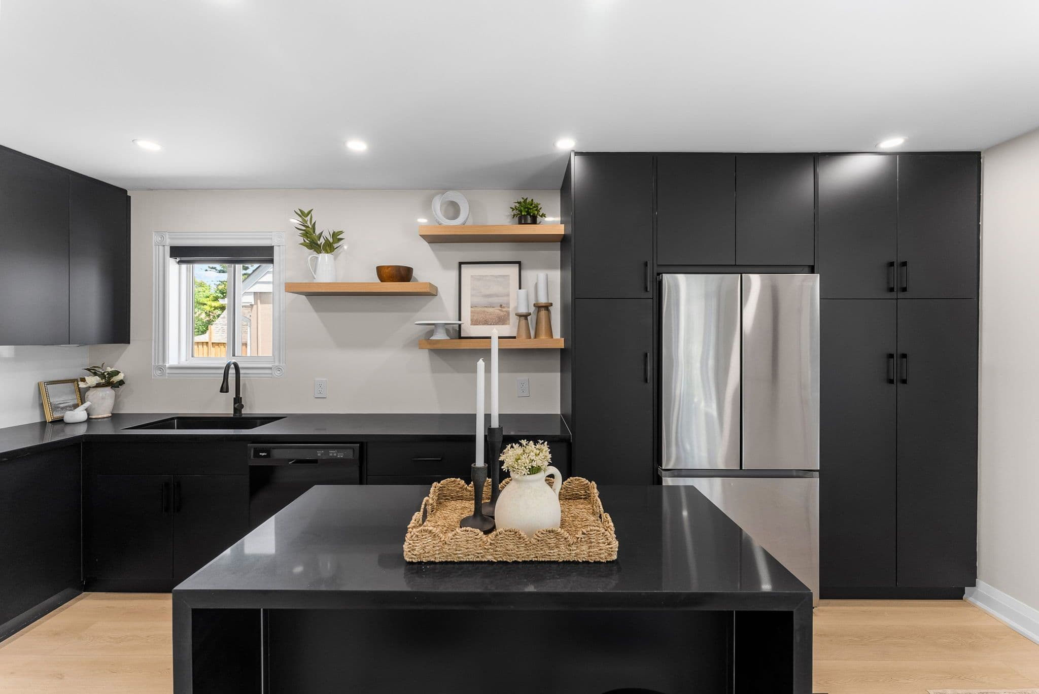 96 Allenby Avenue Main, Toronto W10, ON M9W 1S9