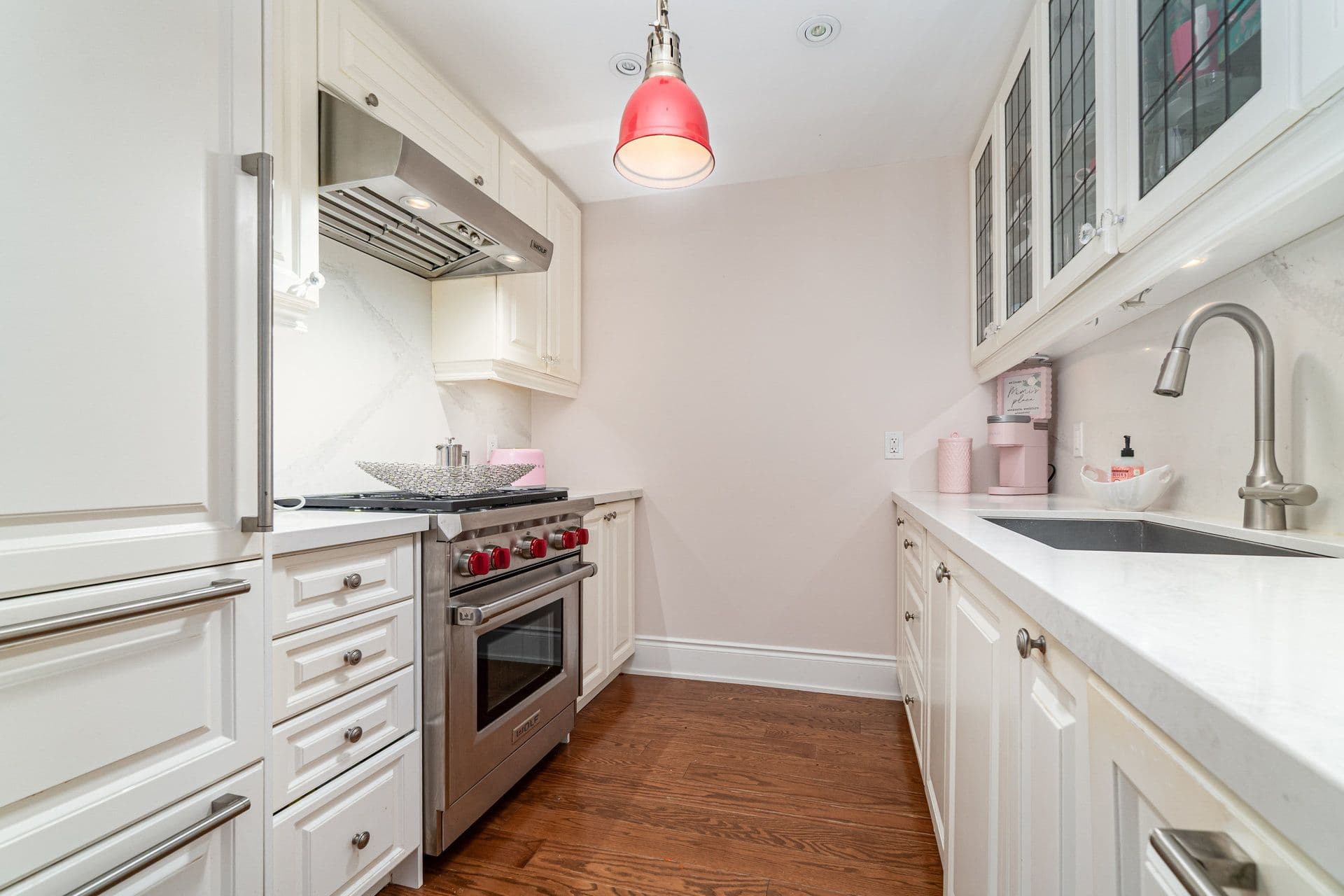 3500 Lakeshore Road W 711, Oakville, ON L6L 0B4