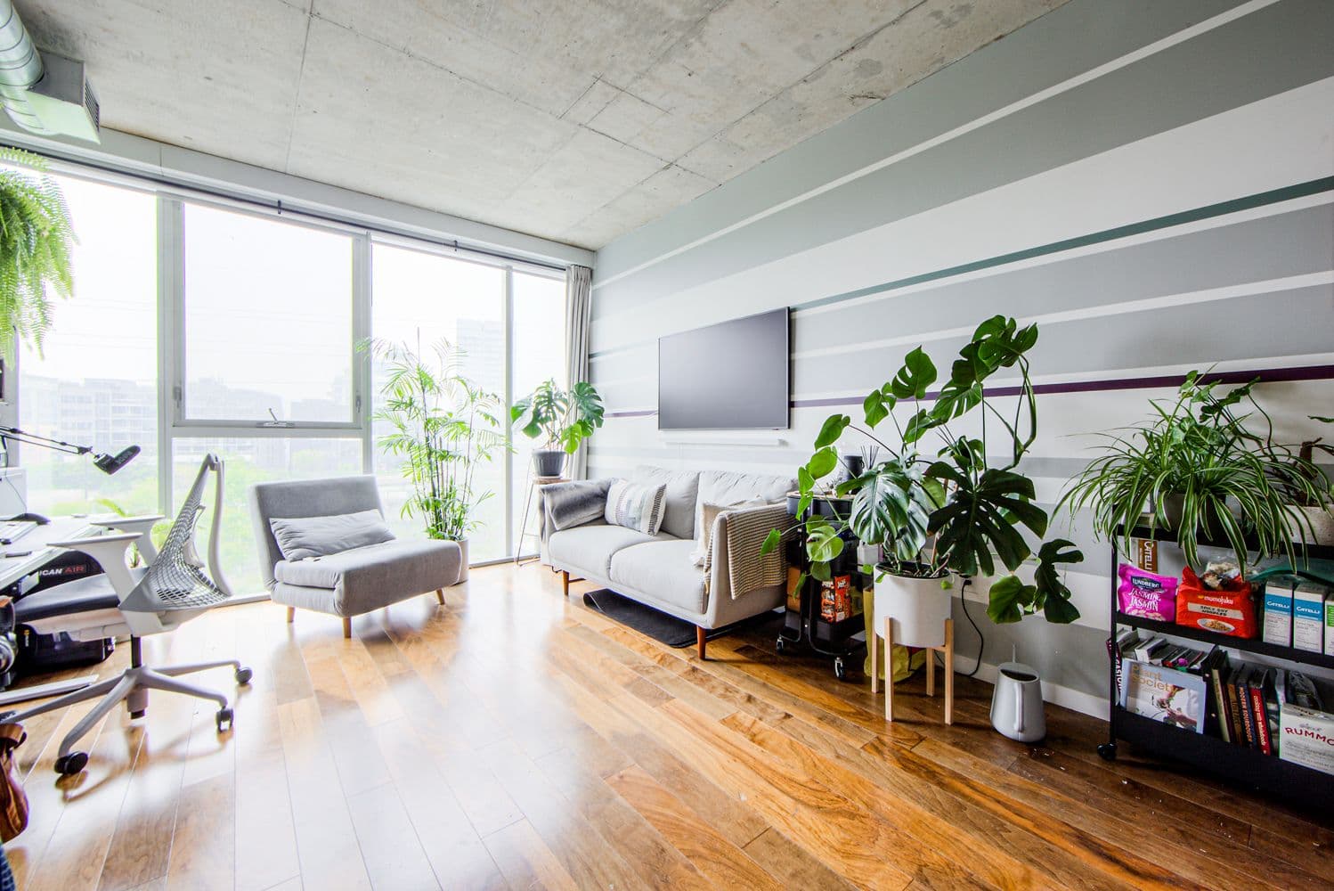 32 Trolley Crescent 423, Toronto C08, ON M5A 0E8