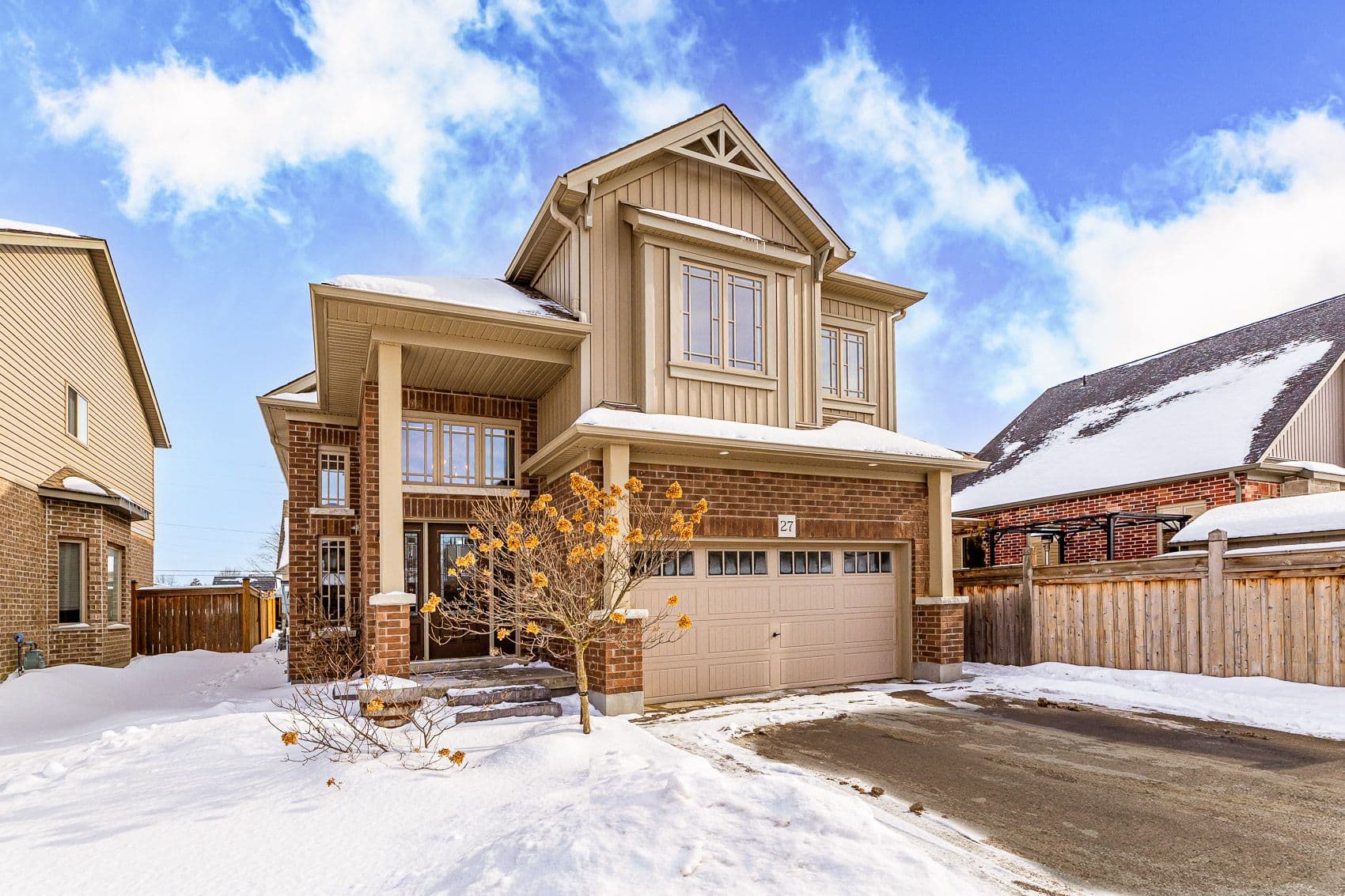 27 Carleton Trail, New Tecumseth, ON L0G 1A0