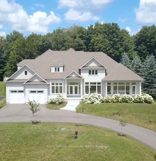 1507 Kodiak Street, Pickering, ON L1Y 1A8