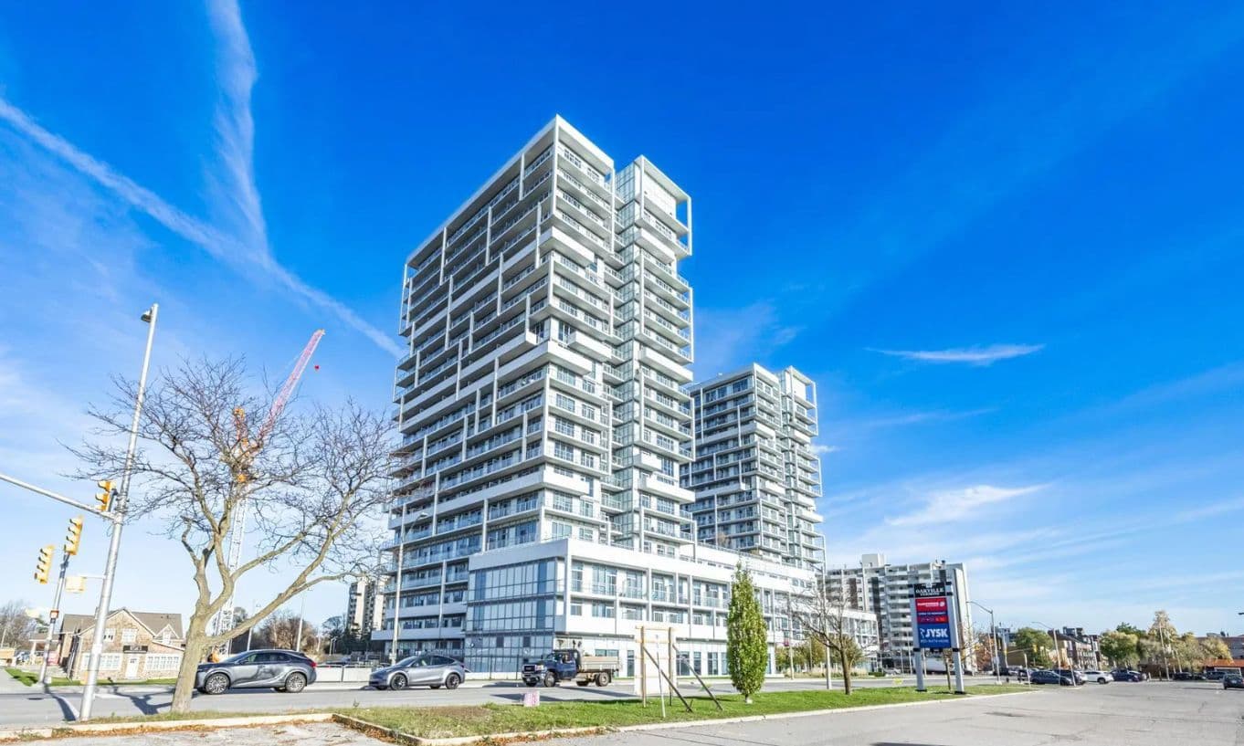65 Speers Road PH-11, Oakville, ON L6K 0J1