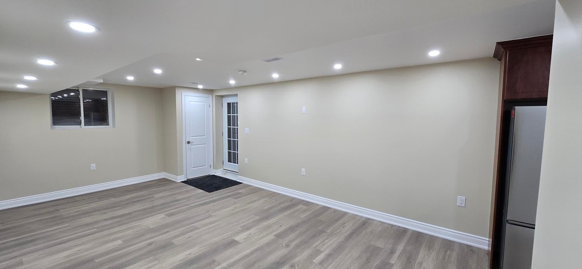 1282 Hilton Lane Lower Level, Oakville, ON L6M 2V2