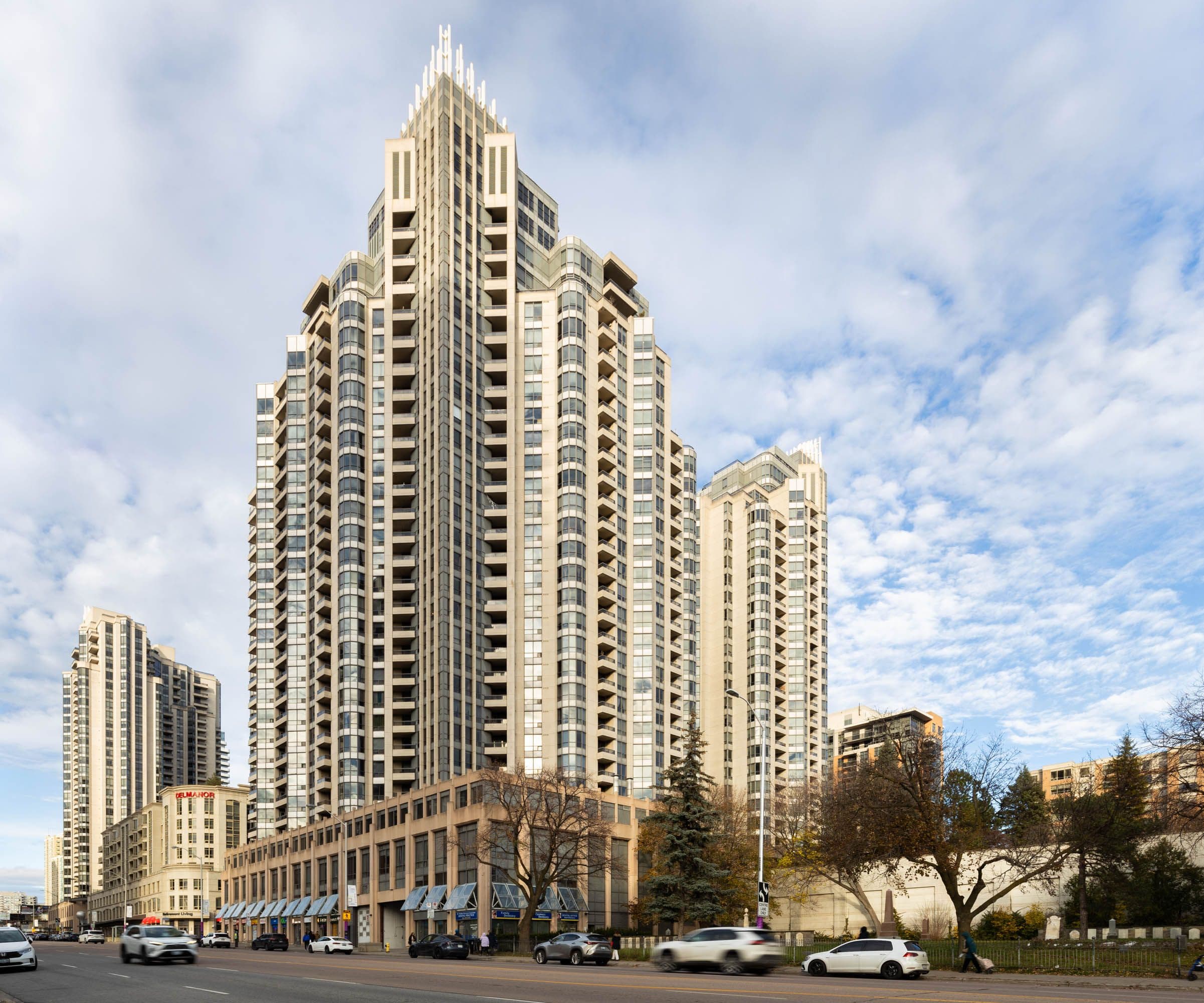 5 Northtown Way 1403, Toronto C14, ON M2N 7A1