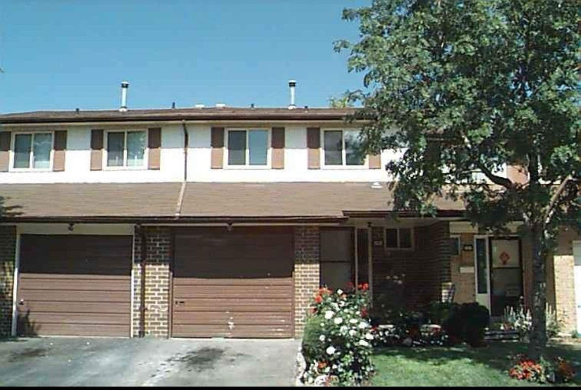 199 Baronwood Court 199, Brampton, ON L6V 3H9