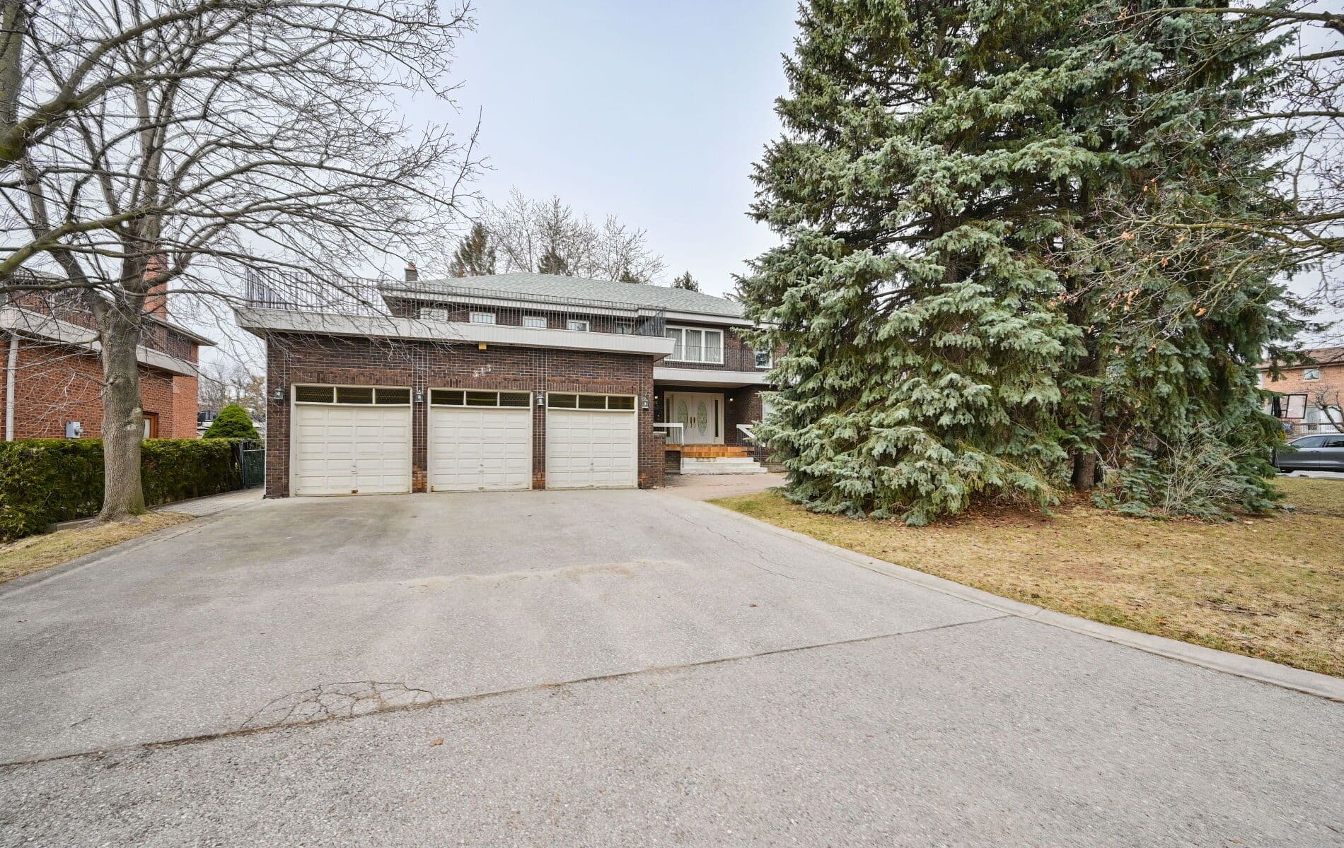 313 Firglen Ridge, Vaughan, ON L4L 1N6