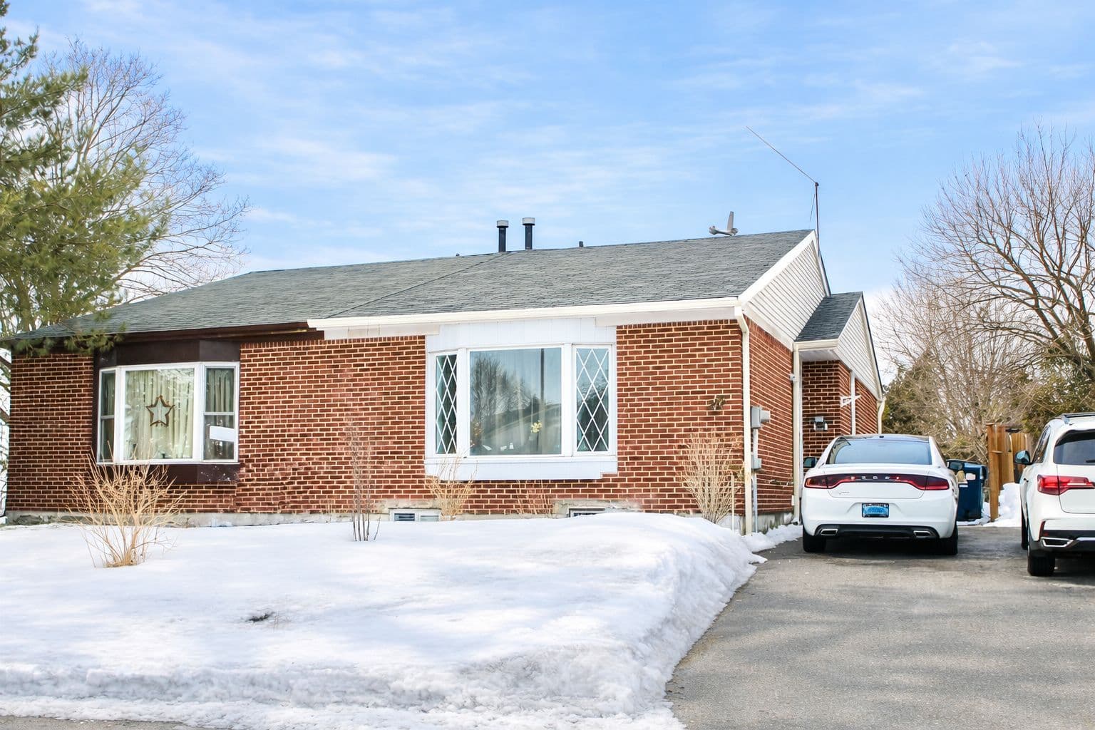 10 Parsell Square, Toronto E11, ON M1B 2A4