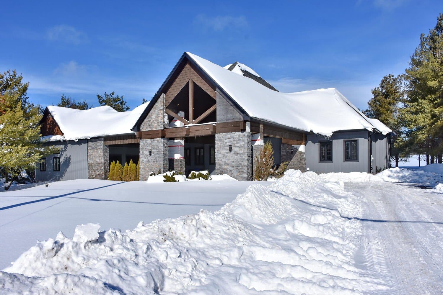 1092 County Road 124 Road, Clearview, ON N0C 1M0