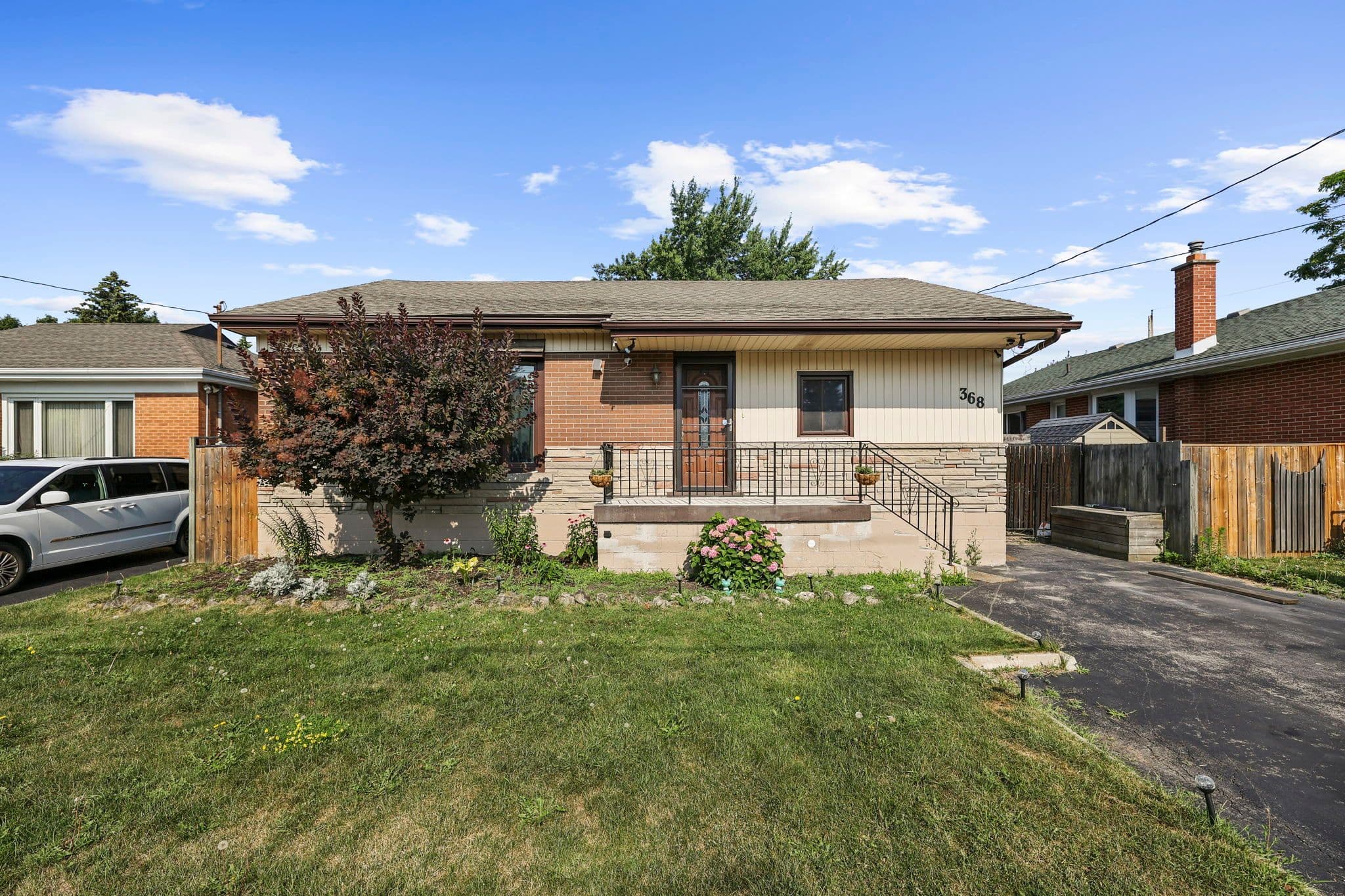 368 Upper Kenilworth Avenue, Hamilton, ON L8T 4G5