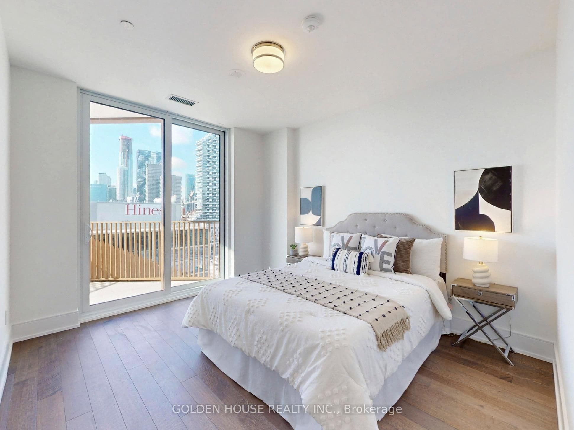 155 Merchants' Wharf N/A LPH22, Toronto C08, ON M5A 0Y4