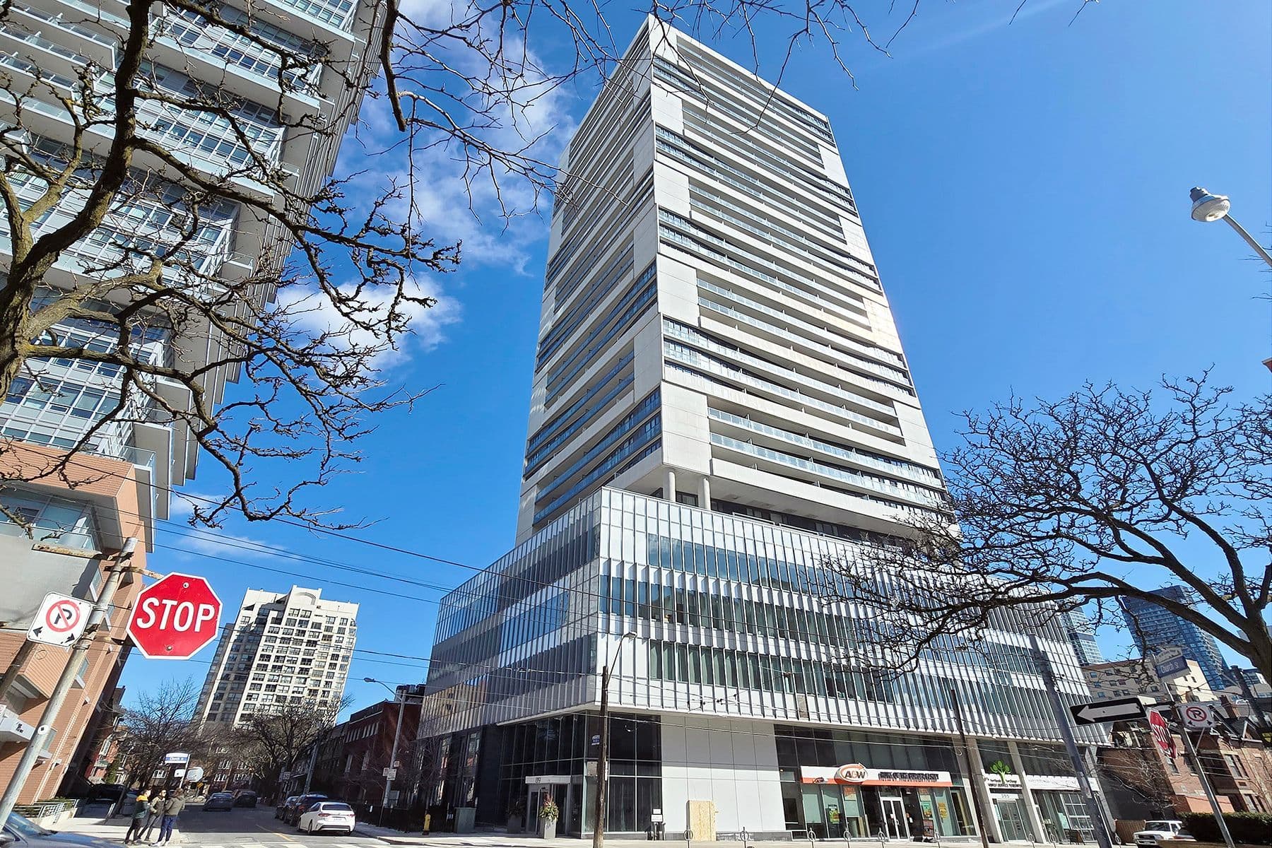 89 McGill Street 3103, Toronto C08, ON M5B 0B1
