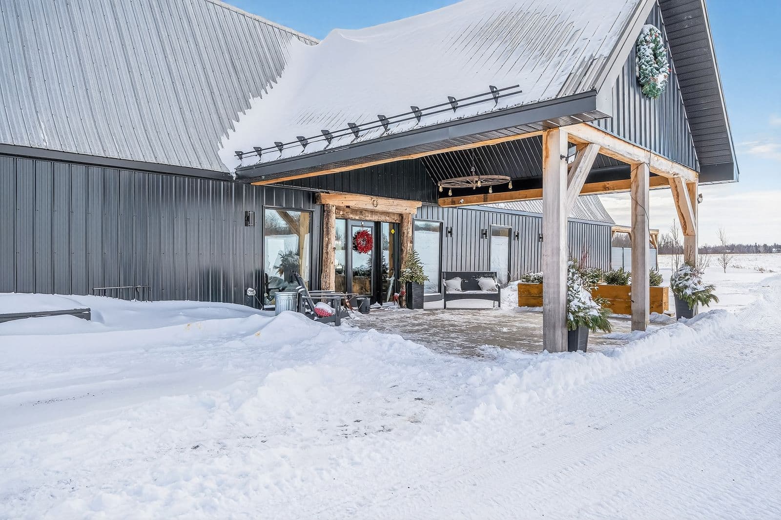 877 Huntmar Drive, Kanata, ON K0A 1L0