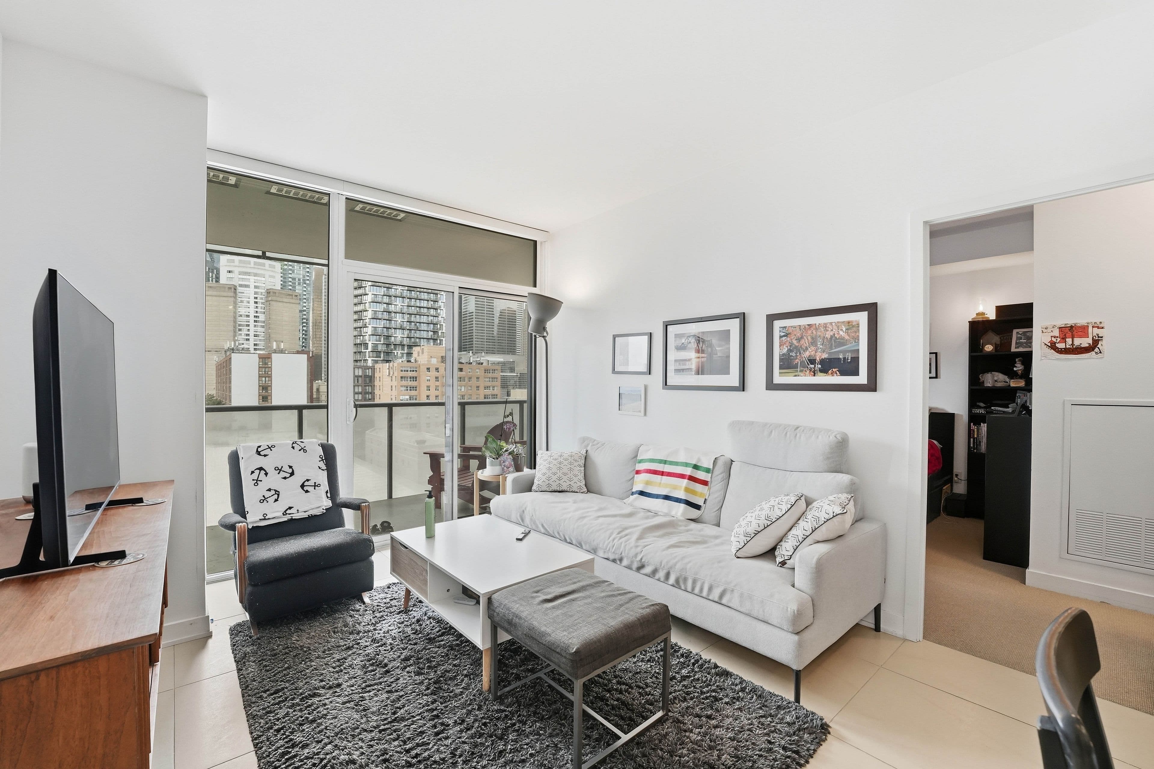 1 Market Street 915, Toronto C08, ON M5E 0A2