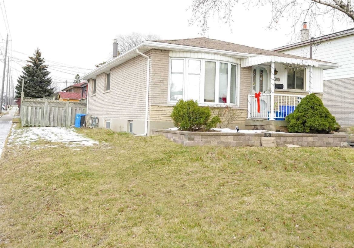1385 Park Road S Main, Oshawa, ON L1J 4K4