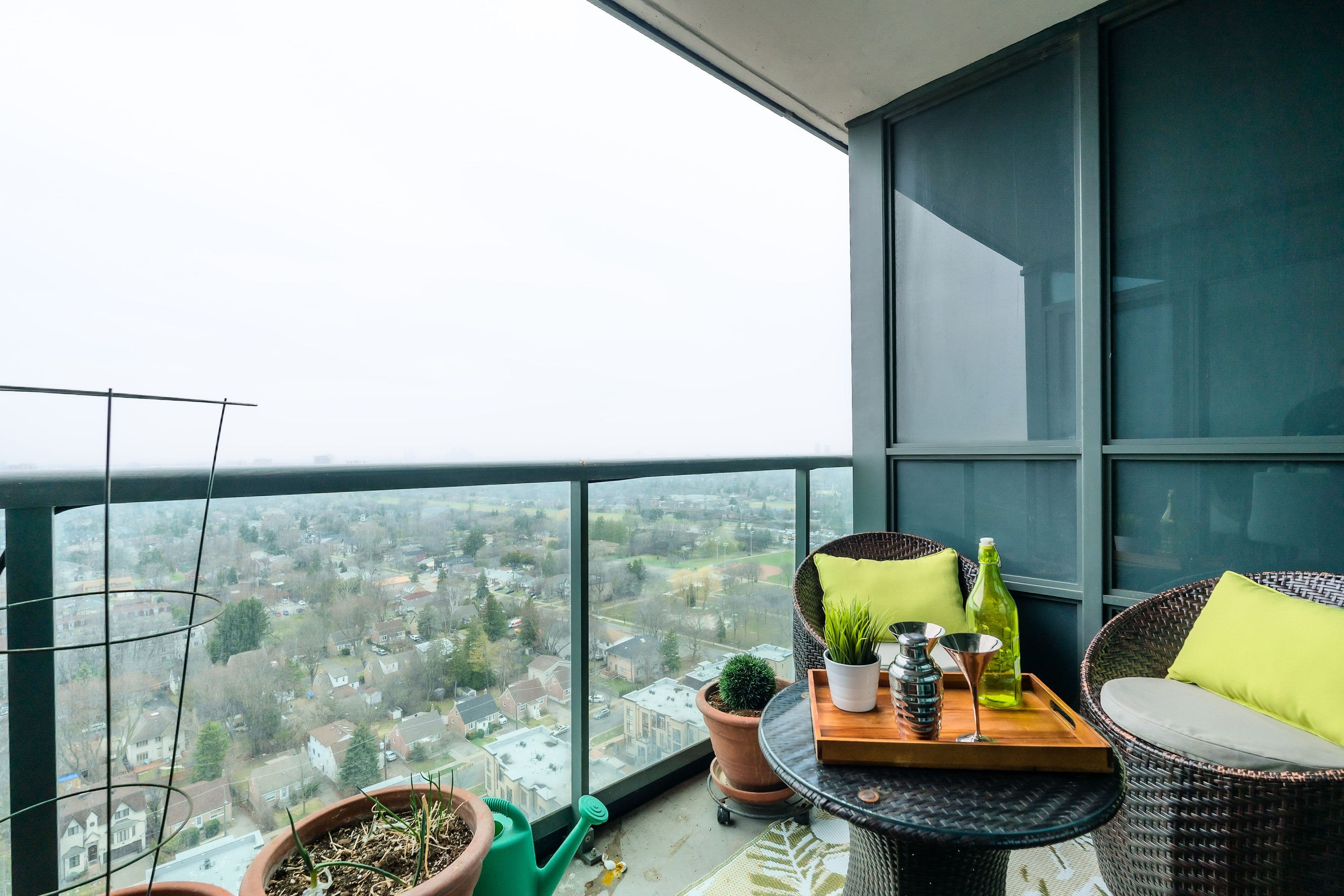 15 Greenview Avenue 2408, Toronto C07, ON M2M 4M7