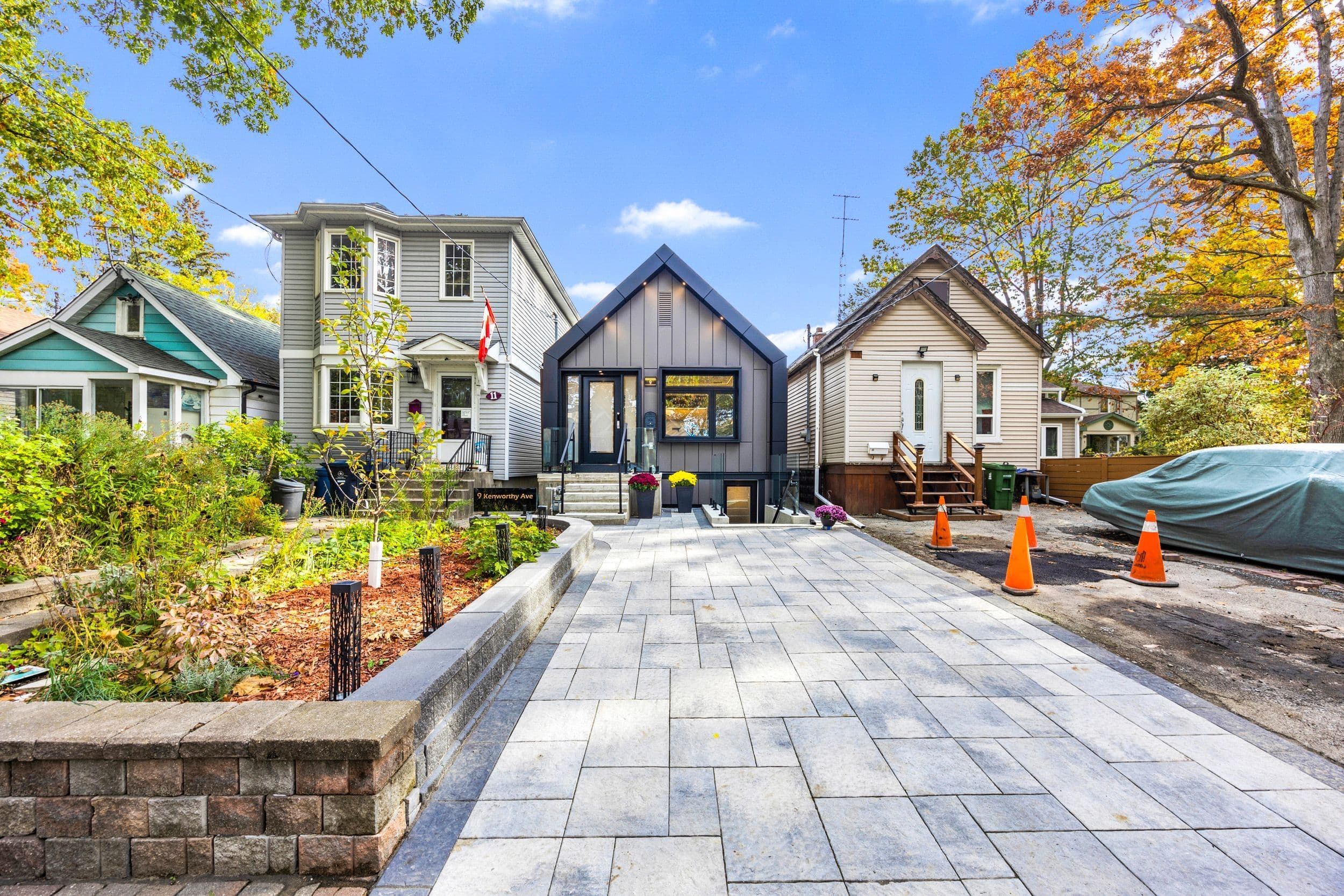 9 Kenworthy Avenue, Toronto E06, ON M1L 3B1