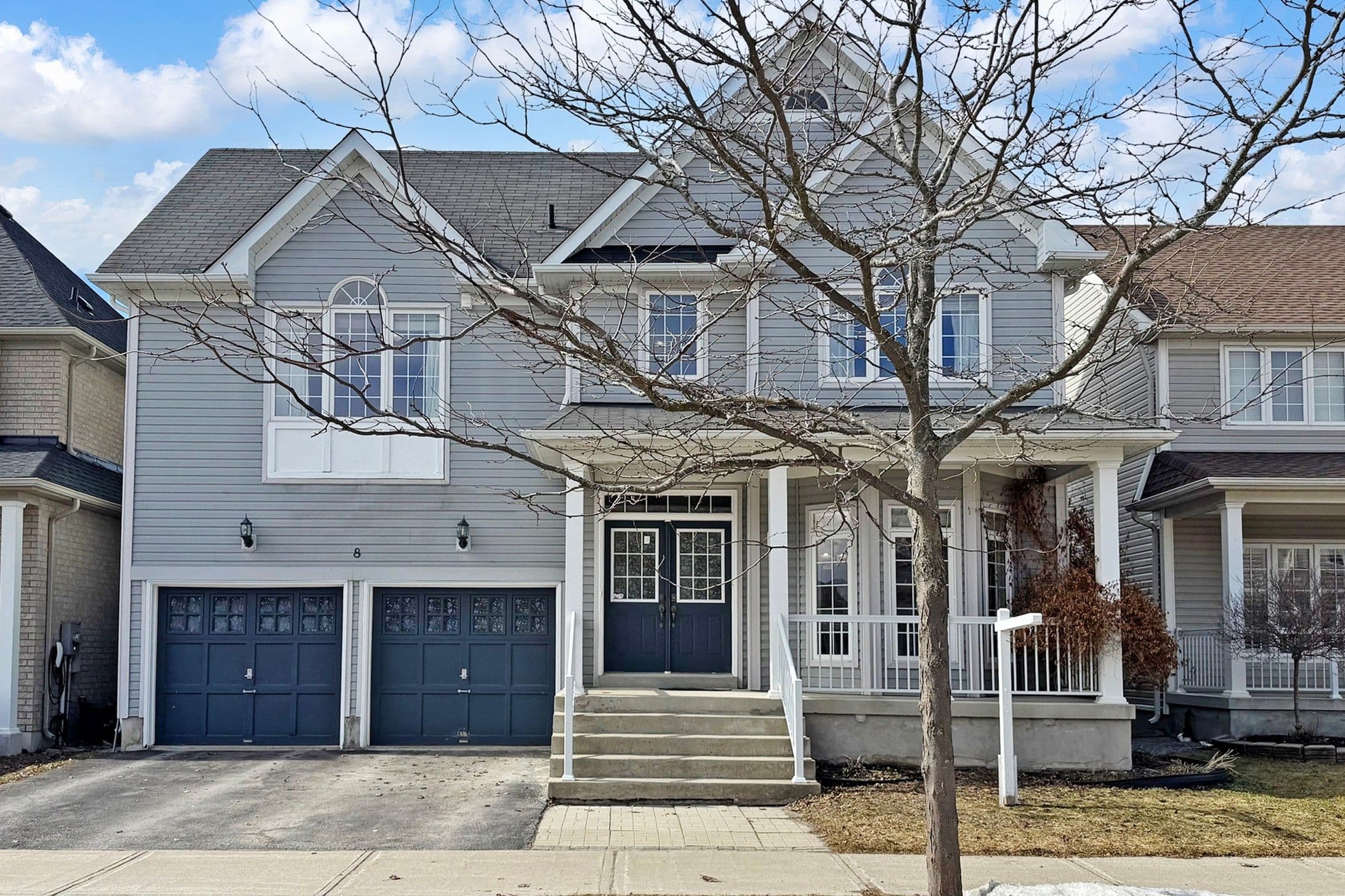 8 Brookhurst Avenue, Georgina, ON L4P 0B4