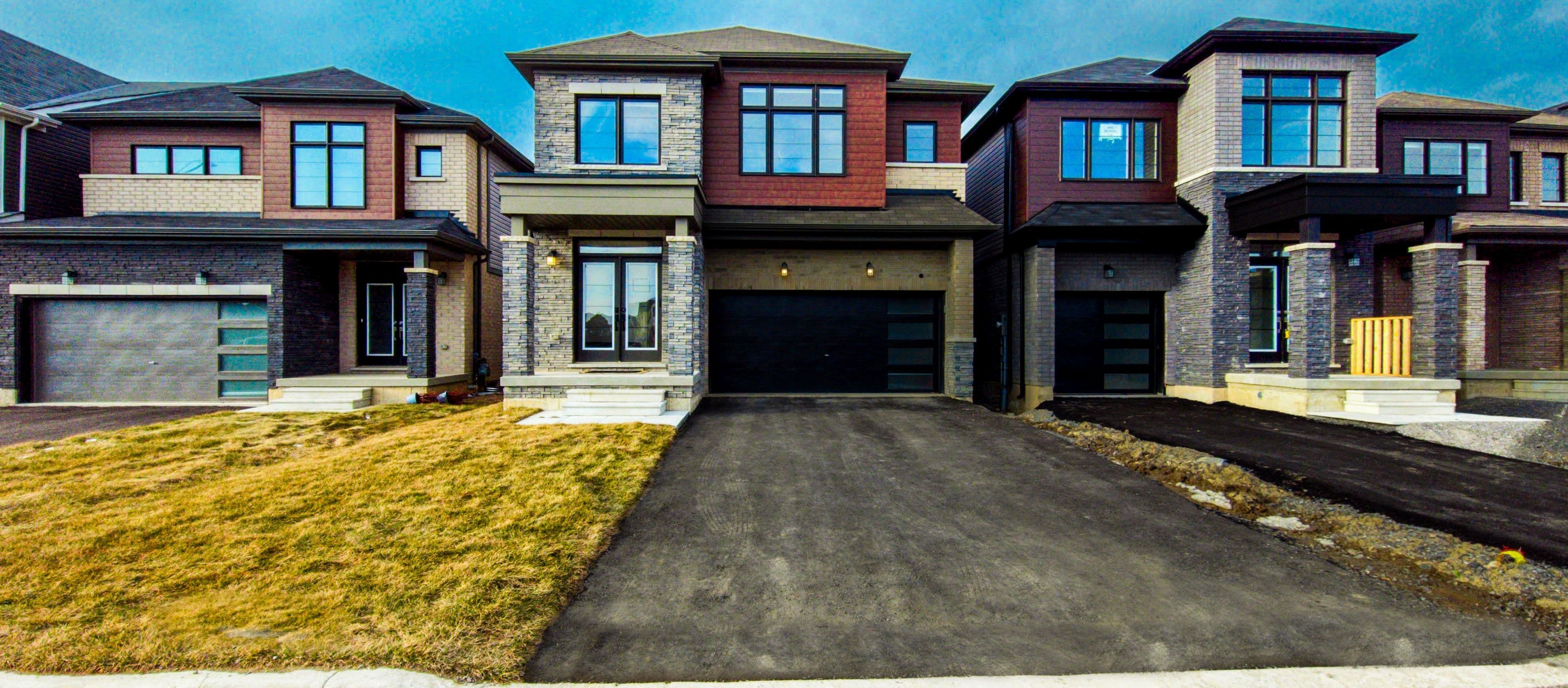 185 Vanilla Trail, Thorold, ON L2V 0L2