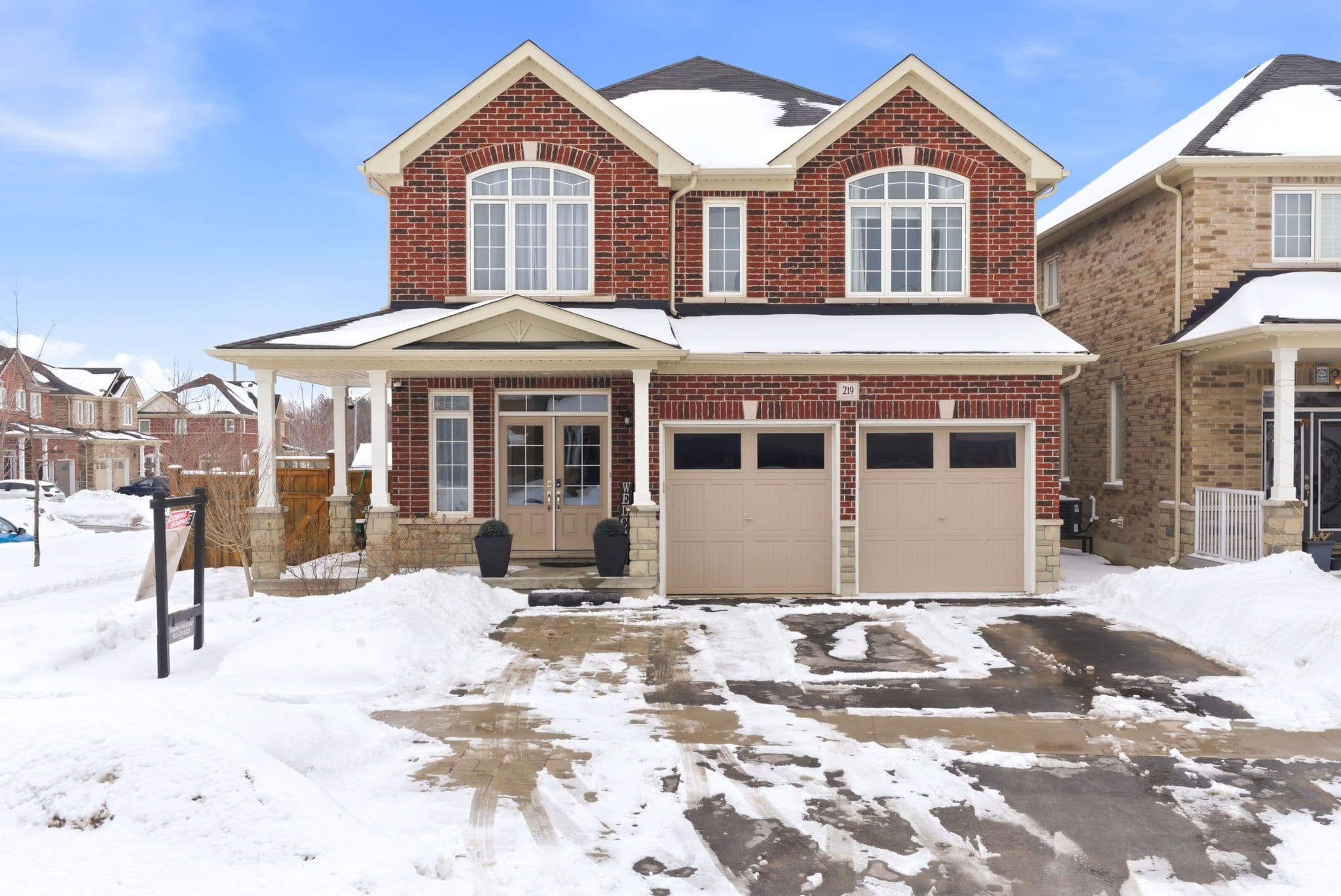 219 Crombie Street, Clarington, ON L1C 0T8