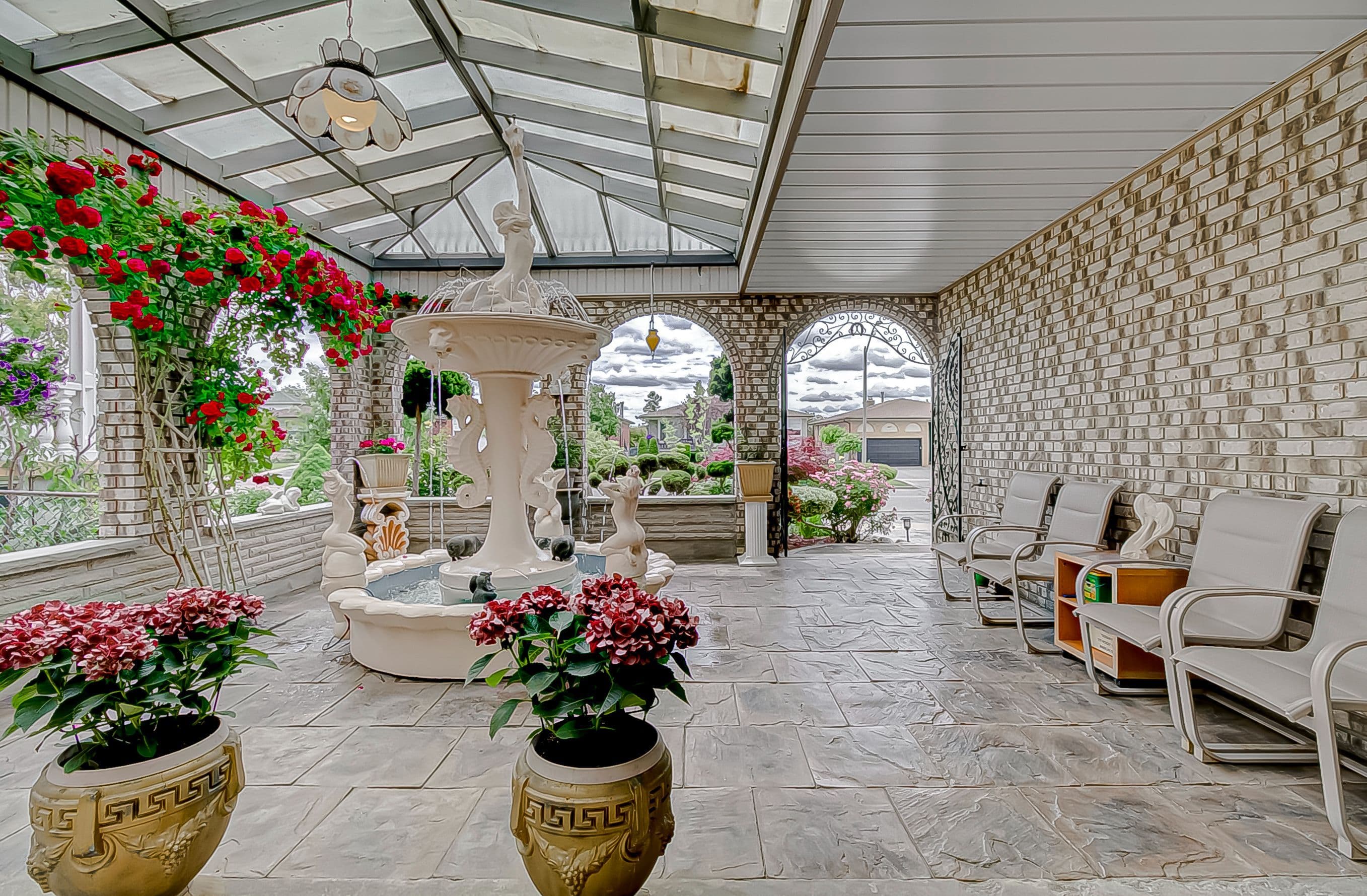 452 Woodbridge Avenue, Vaughan, ON L4L 2T4