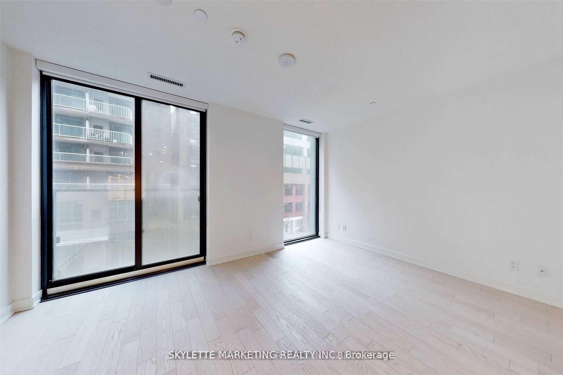 25 Richmond Street E 419, Toronto C08, ON M5C 0A6