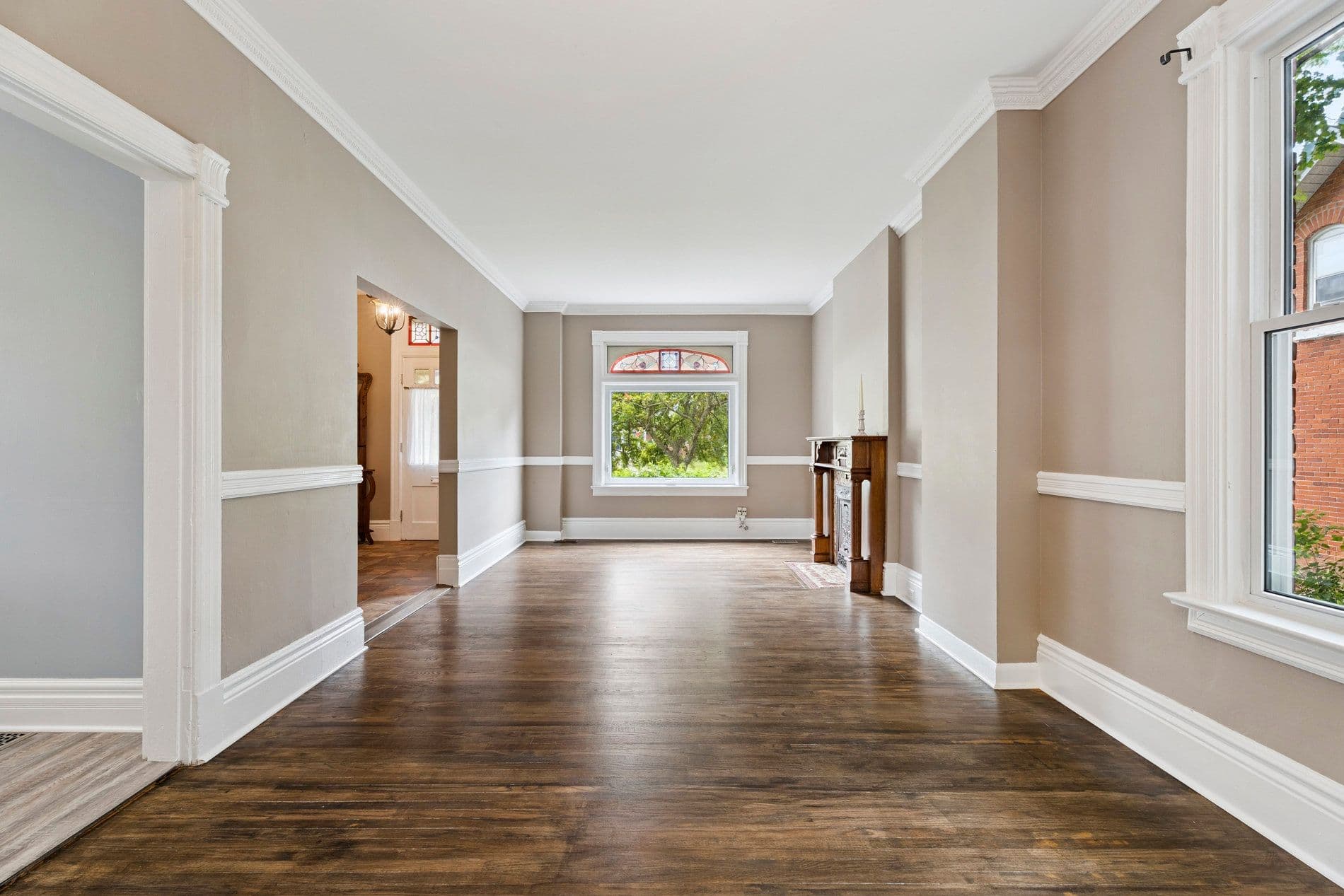 55 Burton Avenue, Barrie, ON L4N 2R5