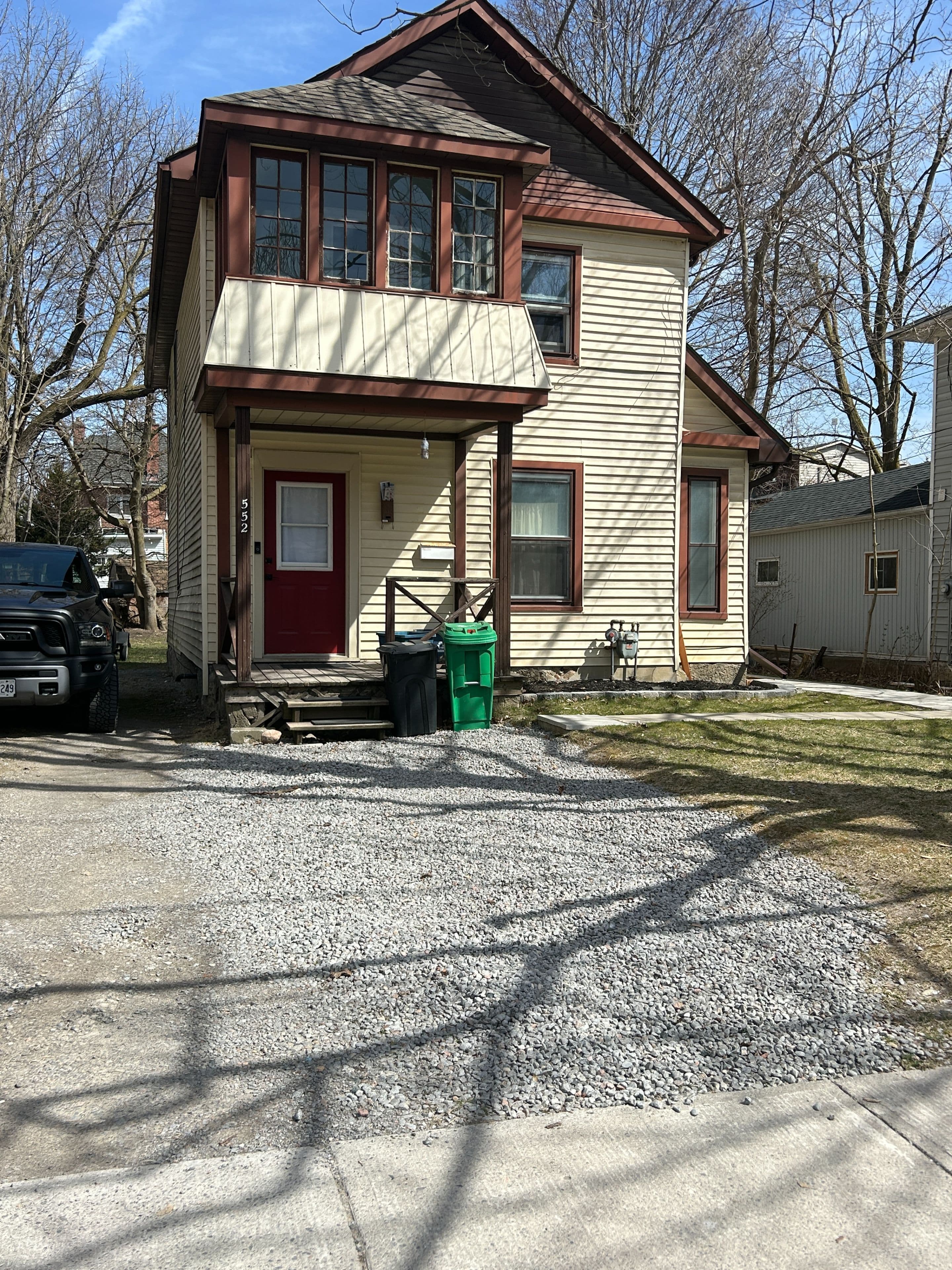 552 Bethune Street, Peterborough, ON K9H 3Z5