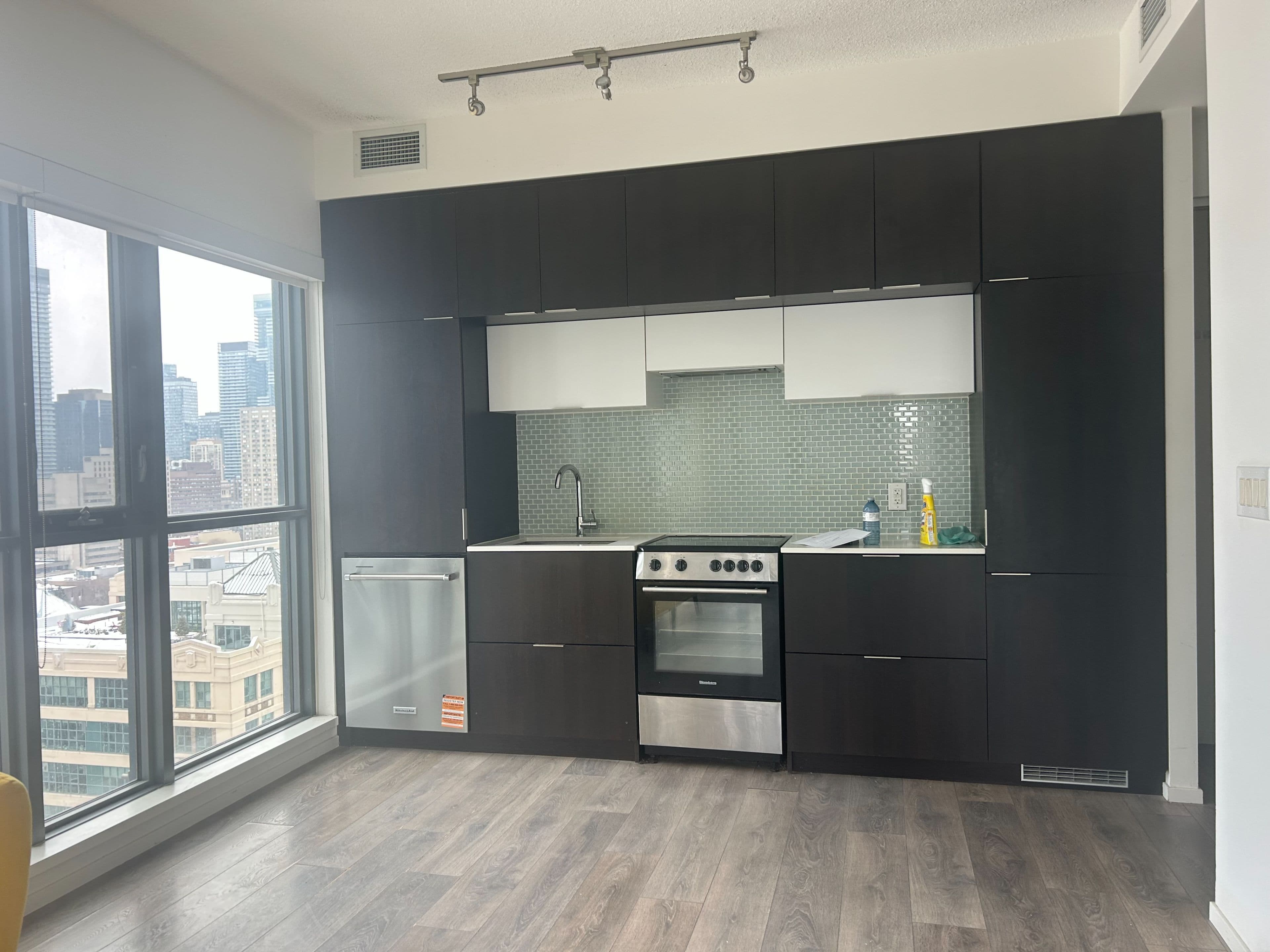 159 Dundas Street E 2101, Toronto C08, ON M5B 1E4