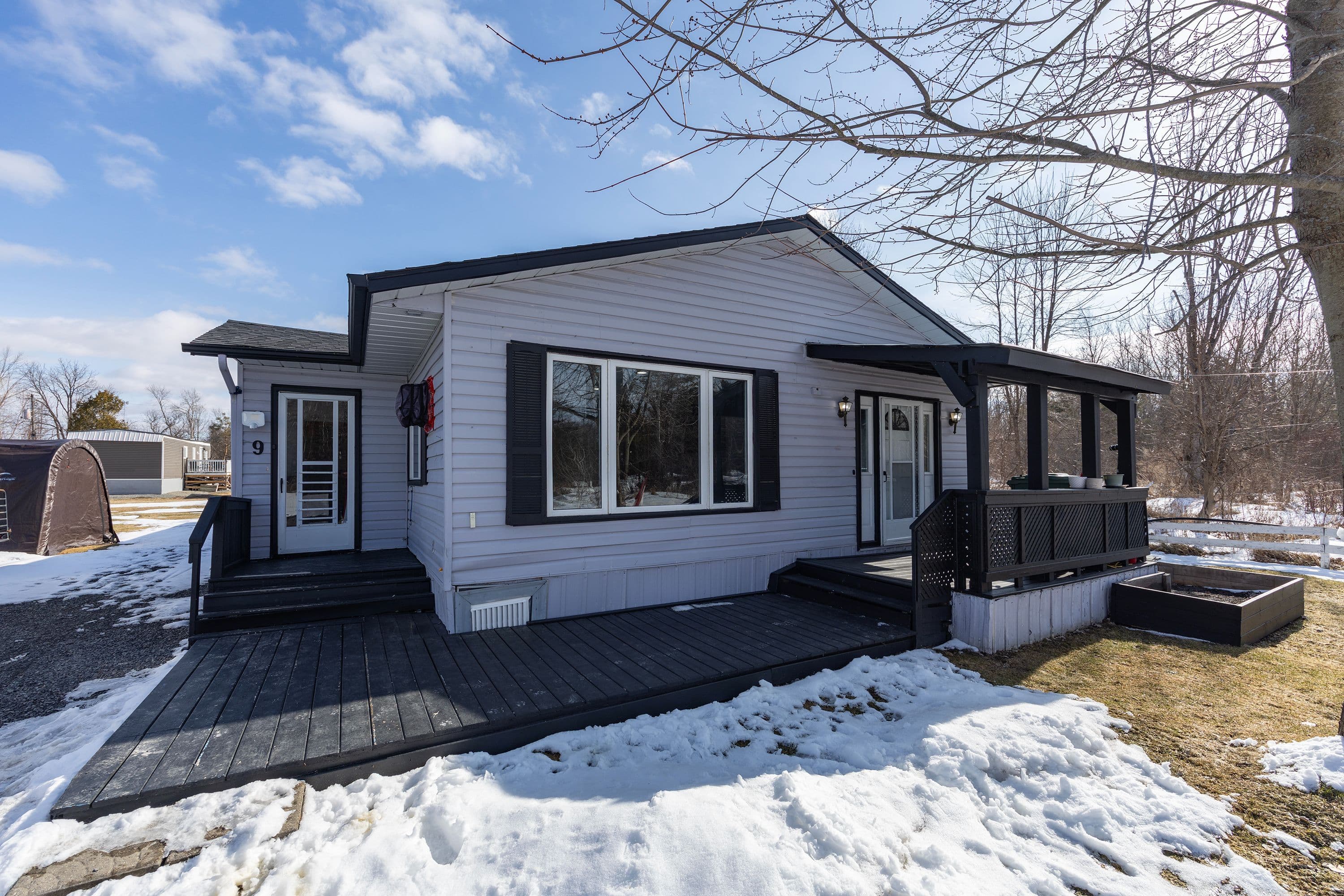 9 Patterson Boulevard, Rideau Lakes, ON K0G 1E0
