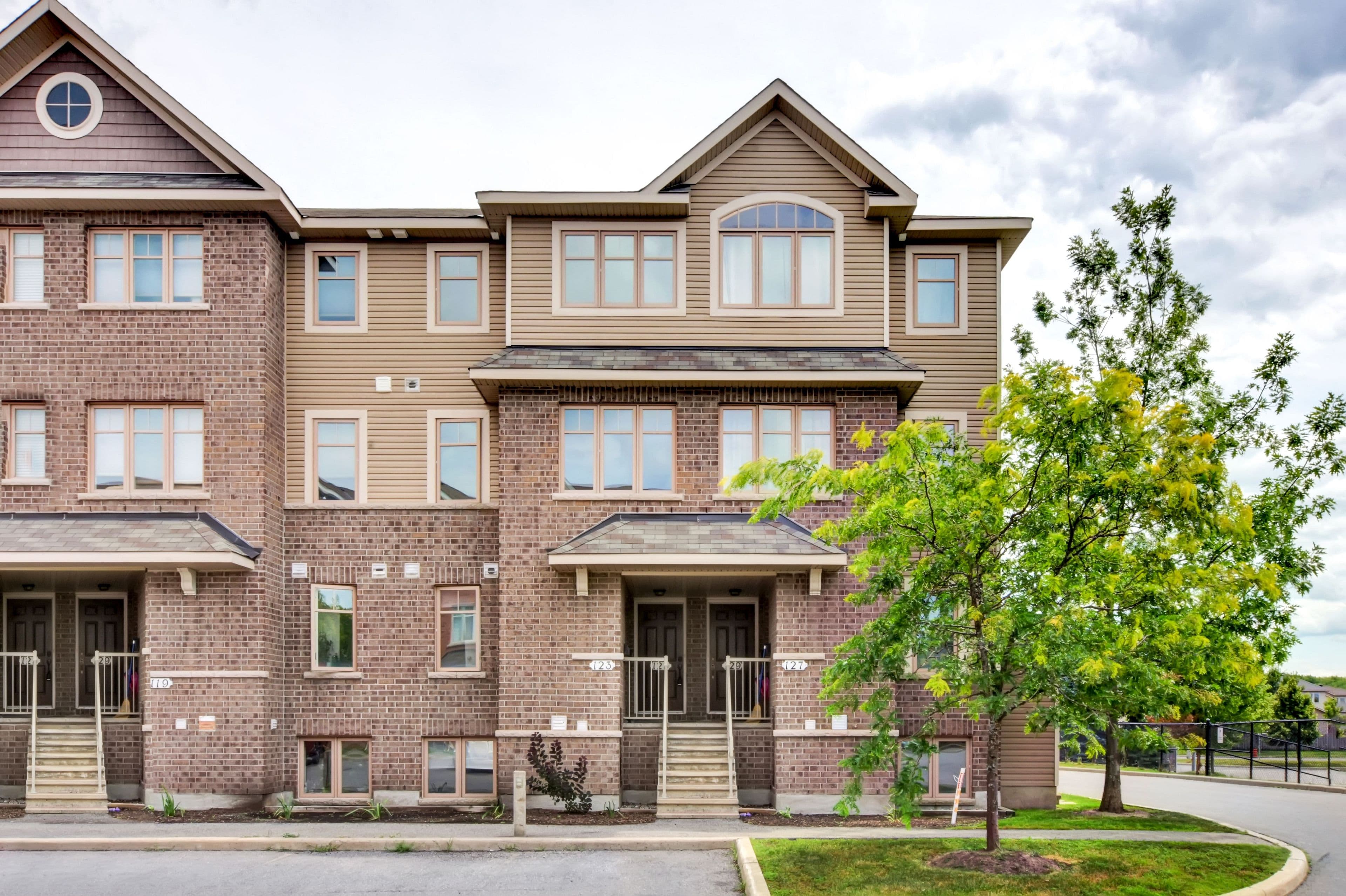 125 Windswept Private, Blossom Park - Airport and Area, ON K1V 0Z4