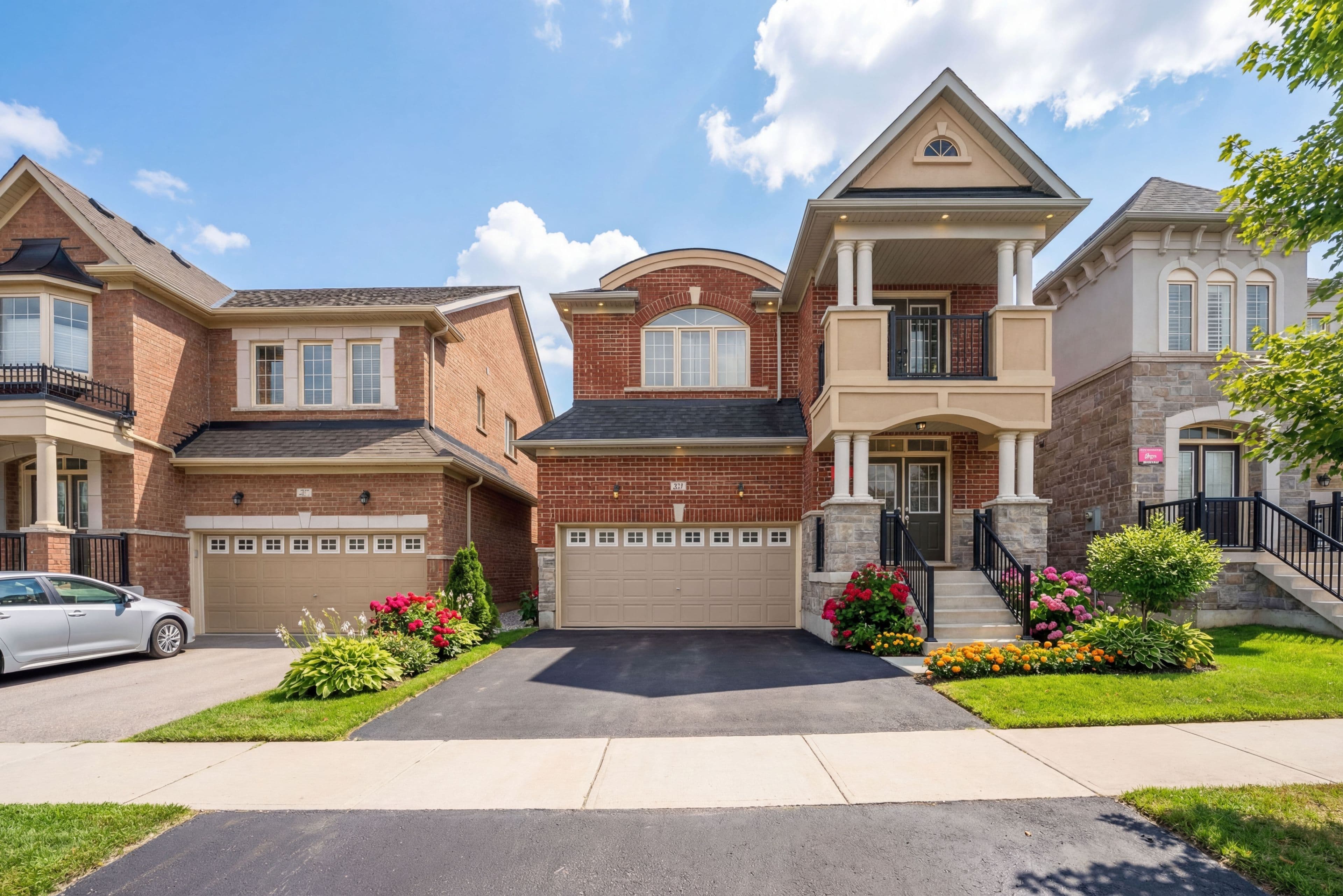 10 Neilly Terrace, Bradford West Gwillimbury, ON L3Z 4K9