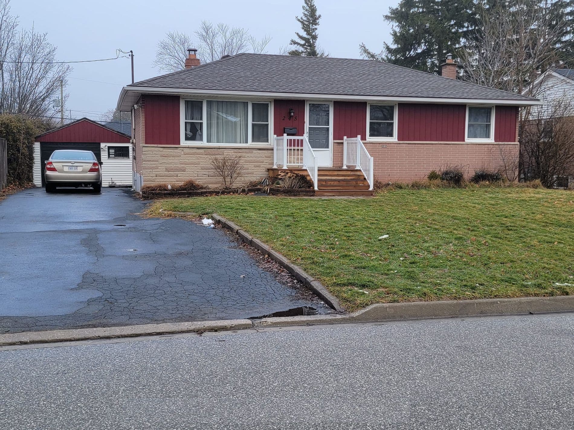 245 Foxbar Road, Burlington, ON L7L 3A2