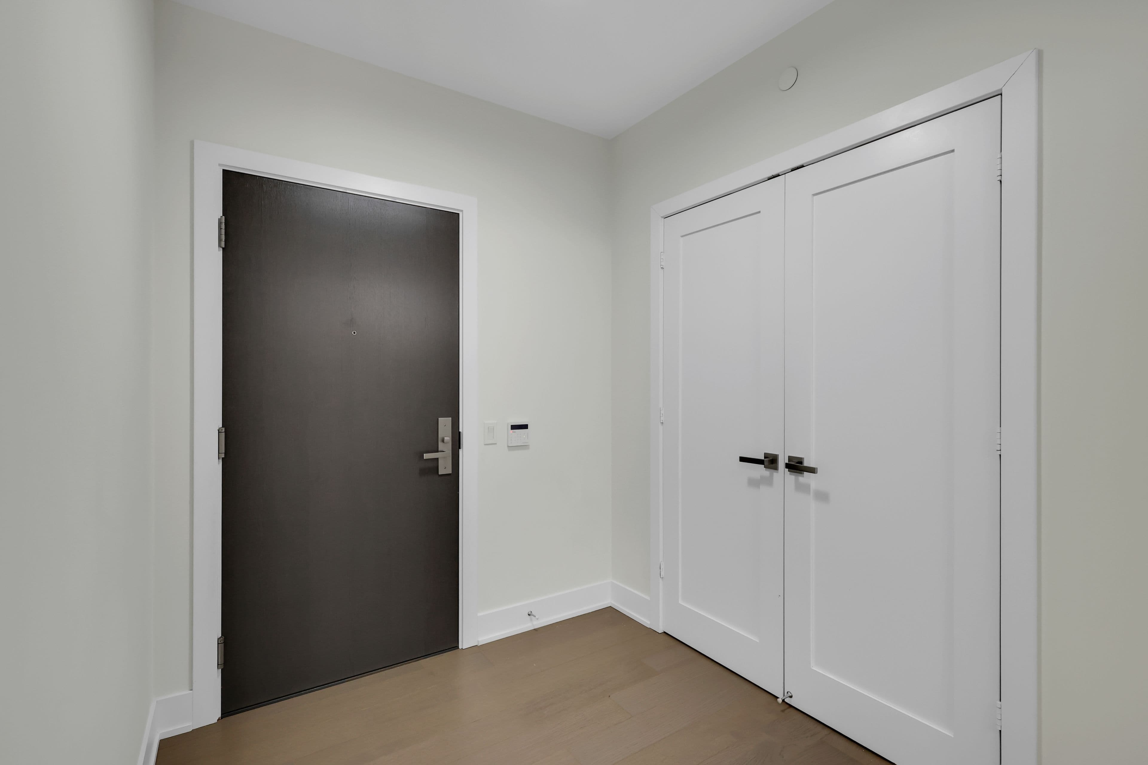 6 Jackes Avenue 504, Toronto C09, ON M4T 1Y1