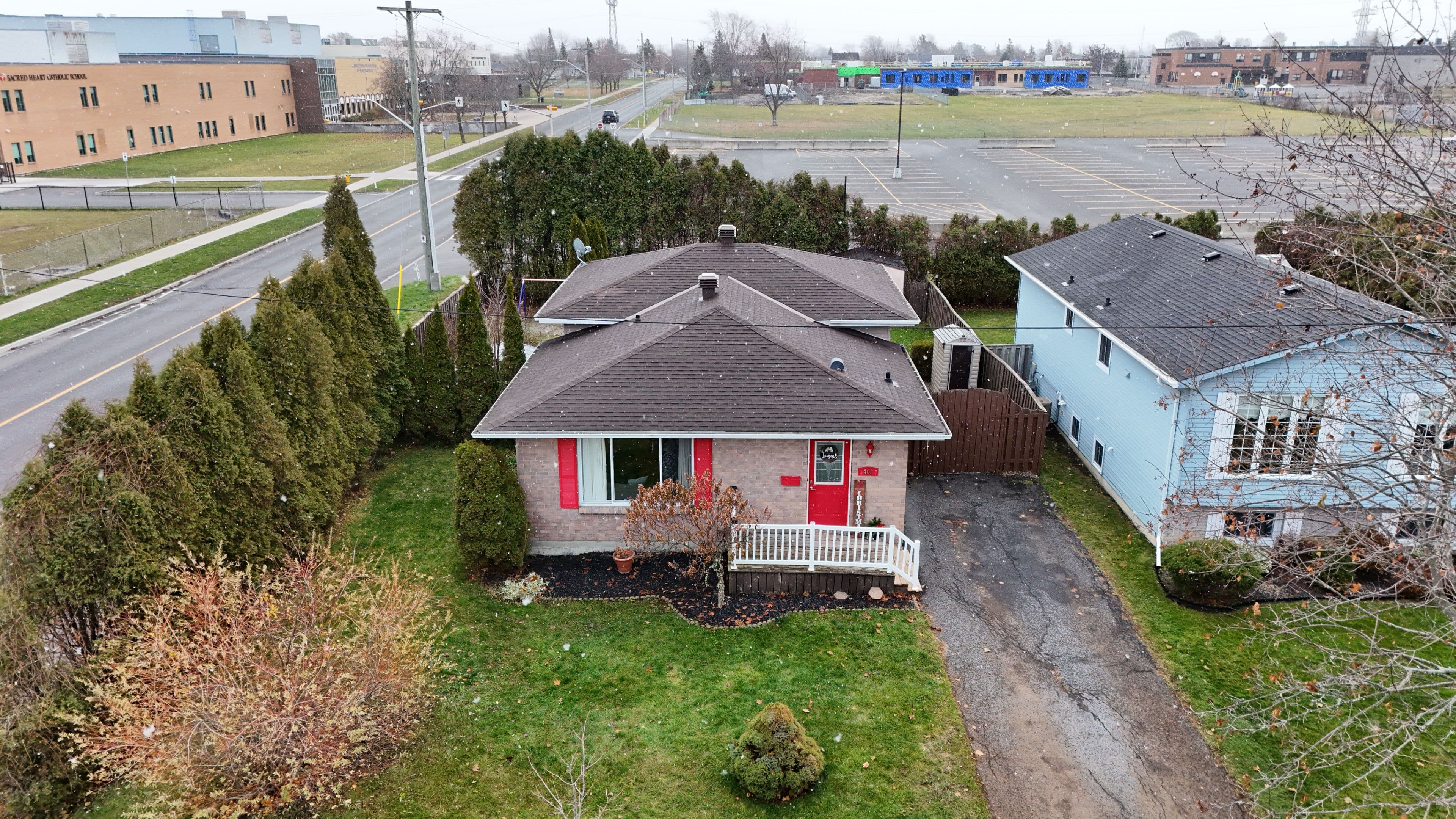 402 Cline Avenue, Cornwall, ON K6J 5M8