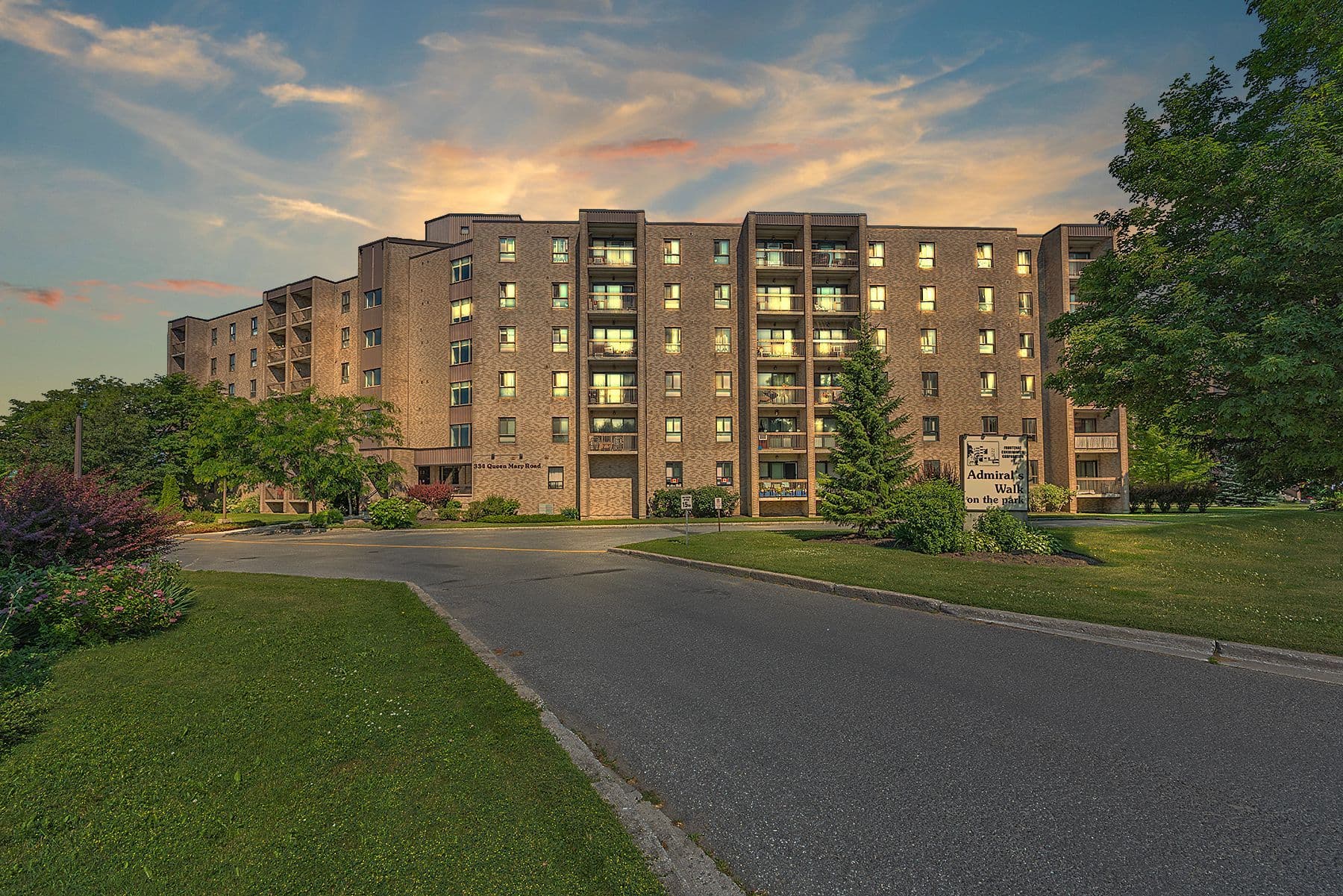 334 Queen Mary Road 408, Kingston, ON K7M 7E7